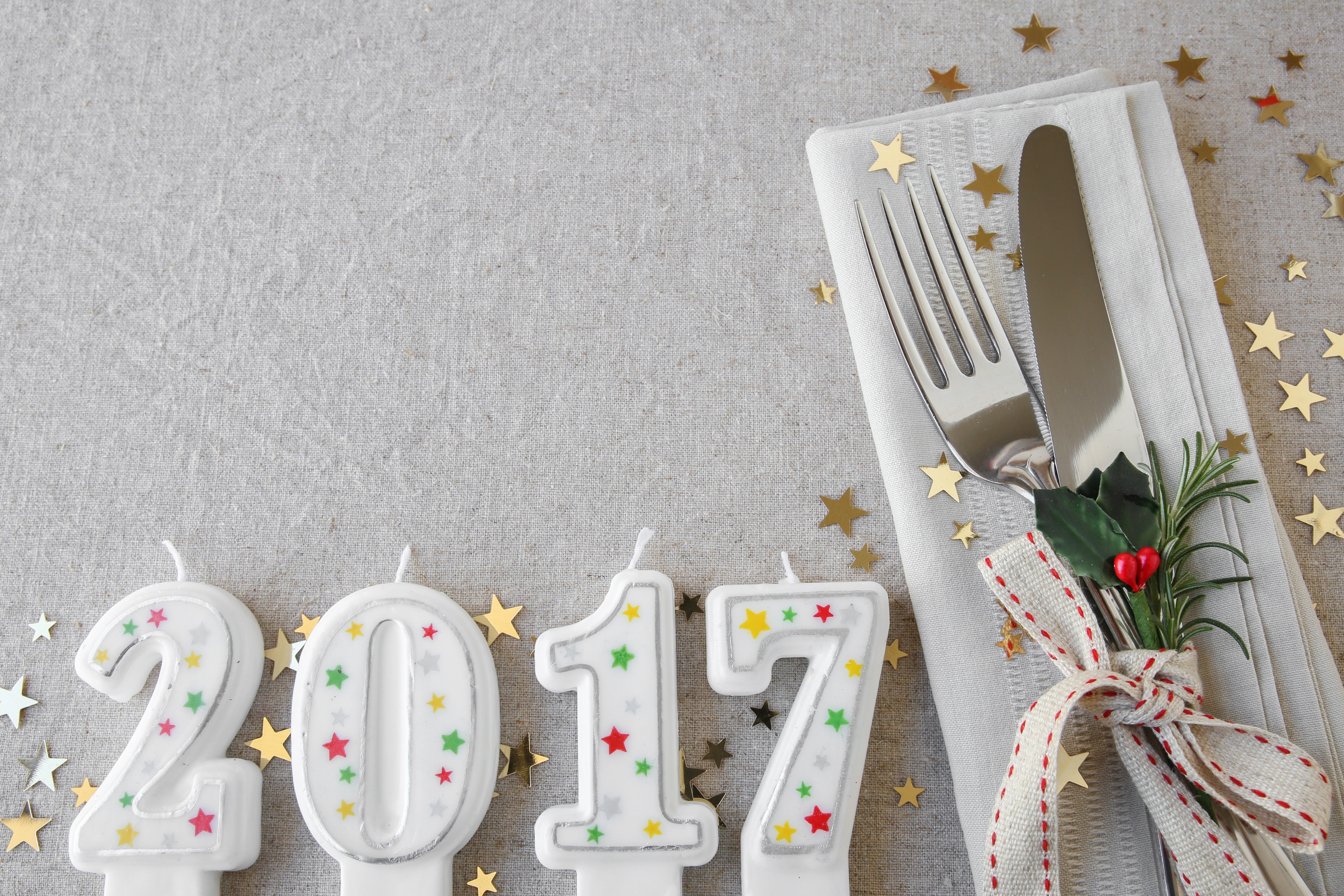 New Year's Eve Table Setting with 2017 Candles HD Wallpaper