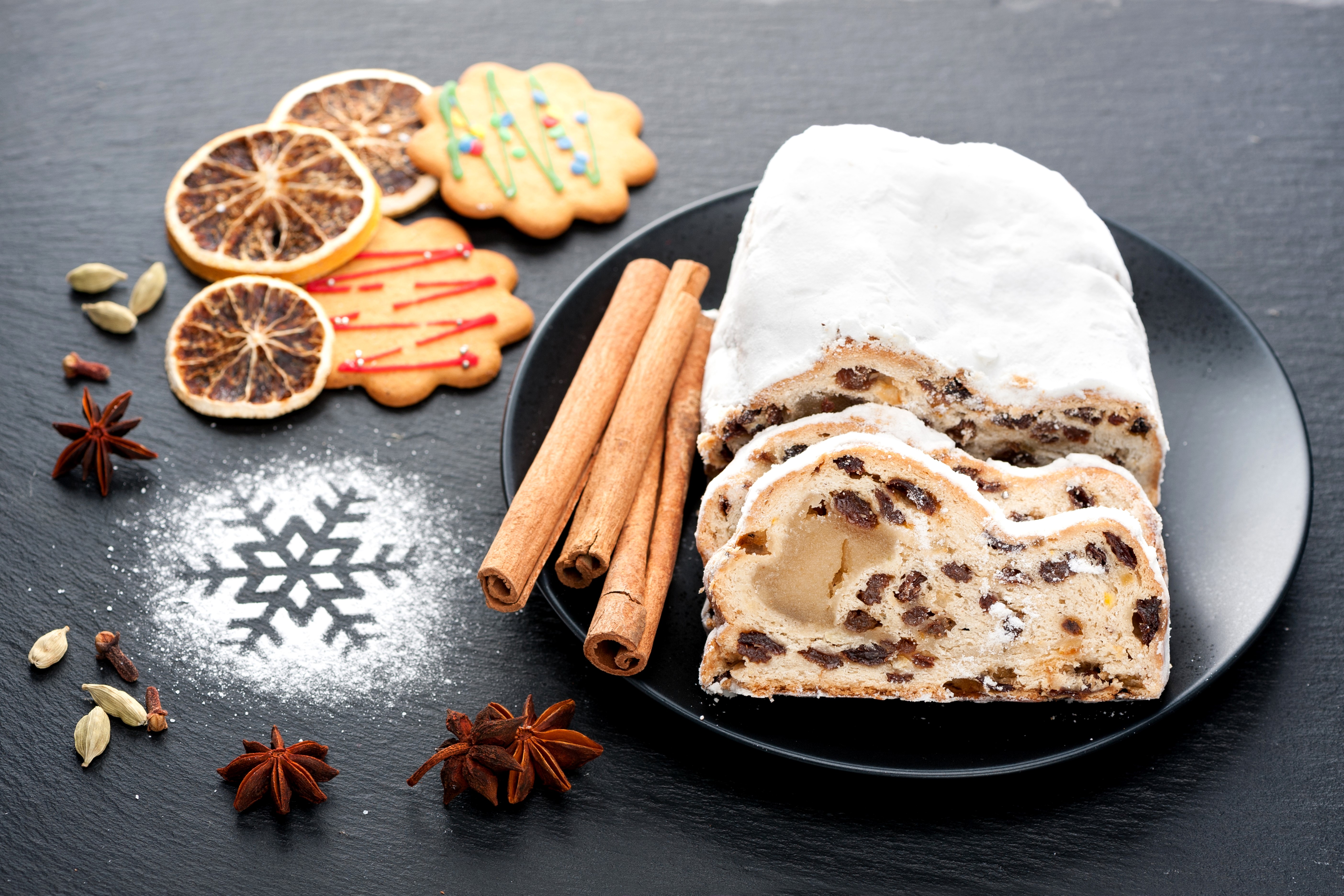 Christmas Stollen with Spices and Cookies HD Wallpaper