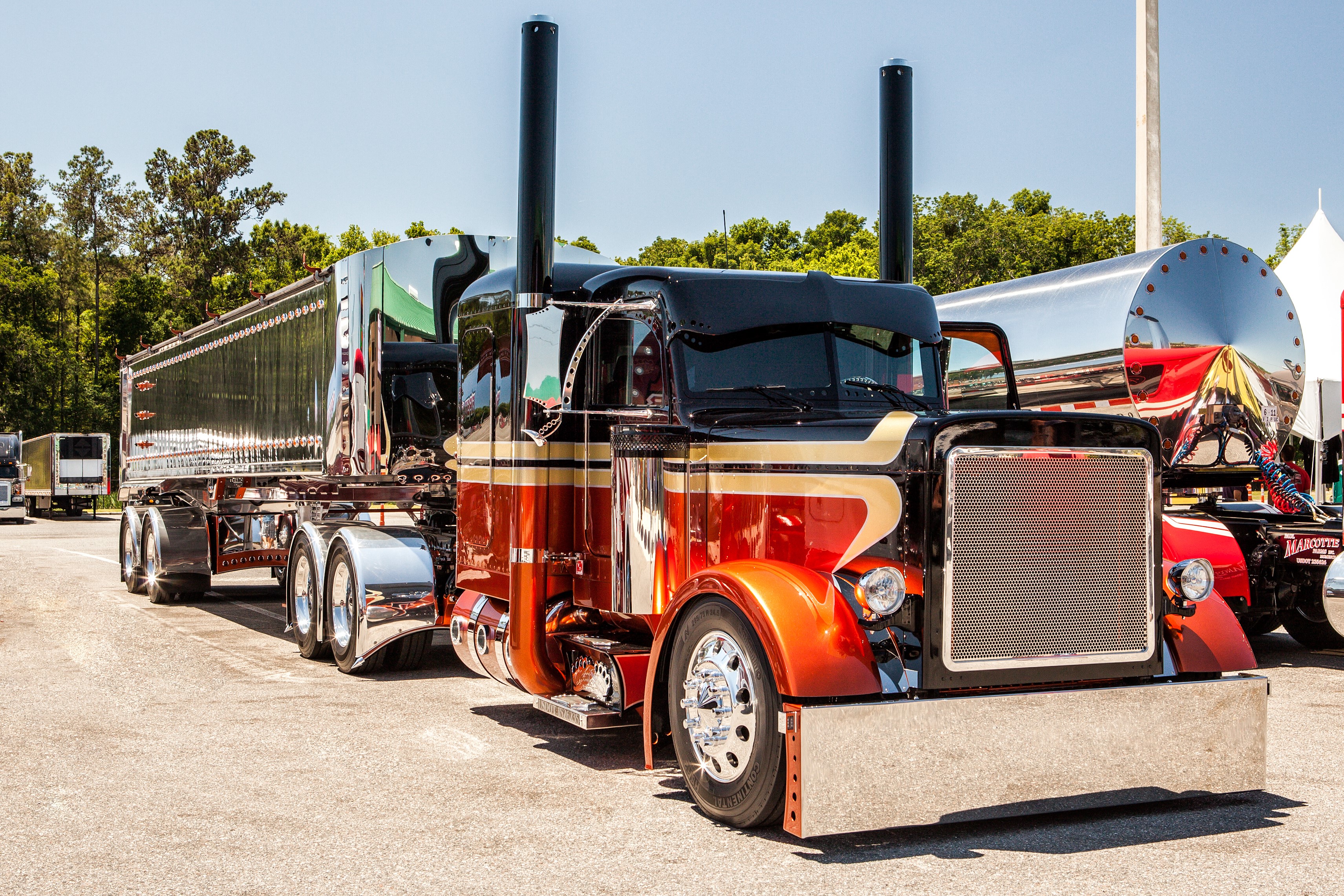 Custom Peterbilt Semi-Truck with Chrome Trailer HD Wallpaper