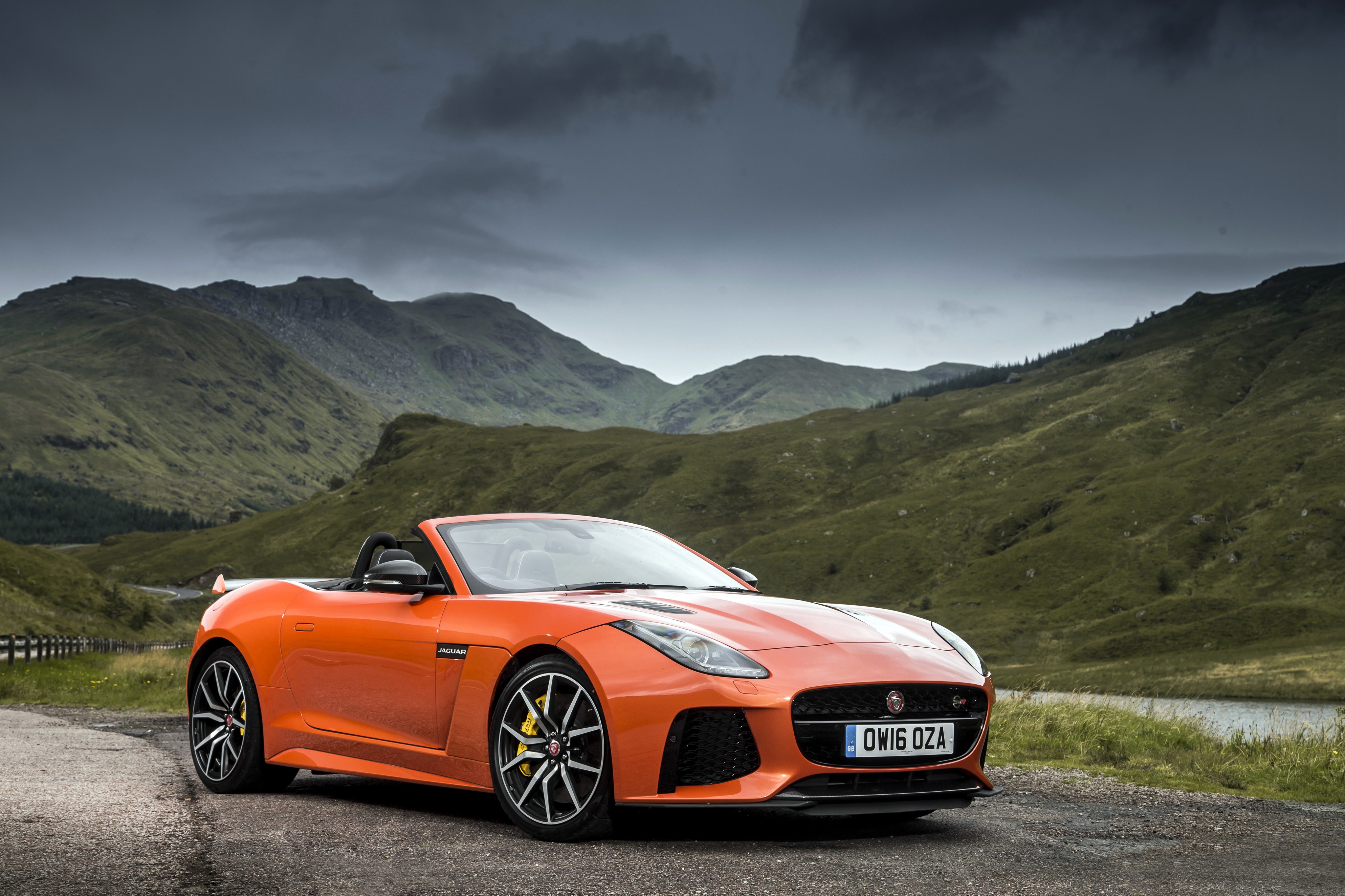 2016 Jaguar F-Type SVR Convertible HD Wallpaper
