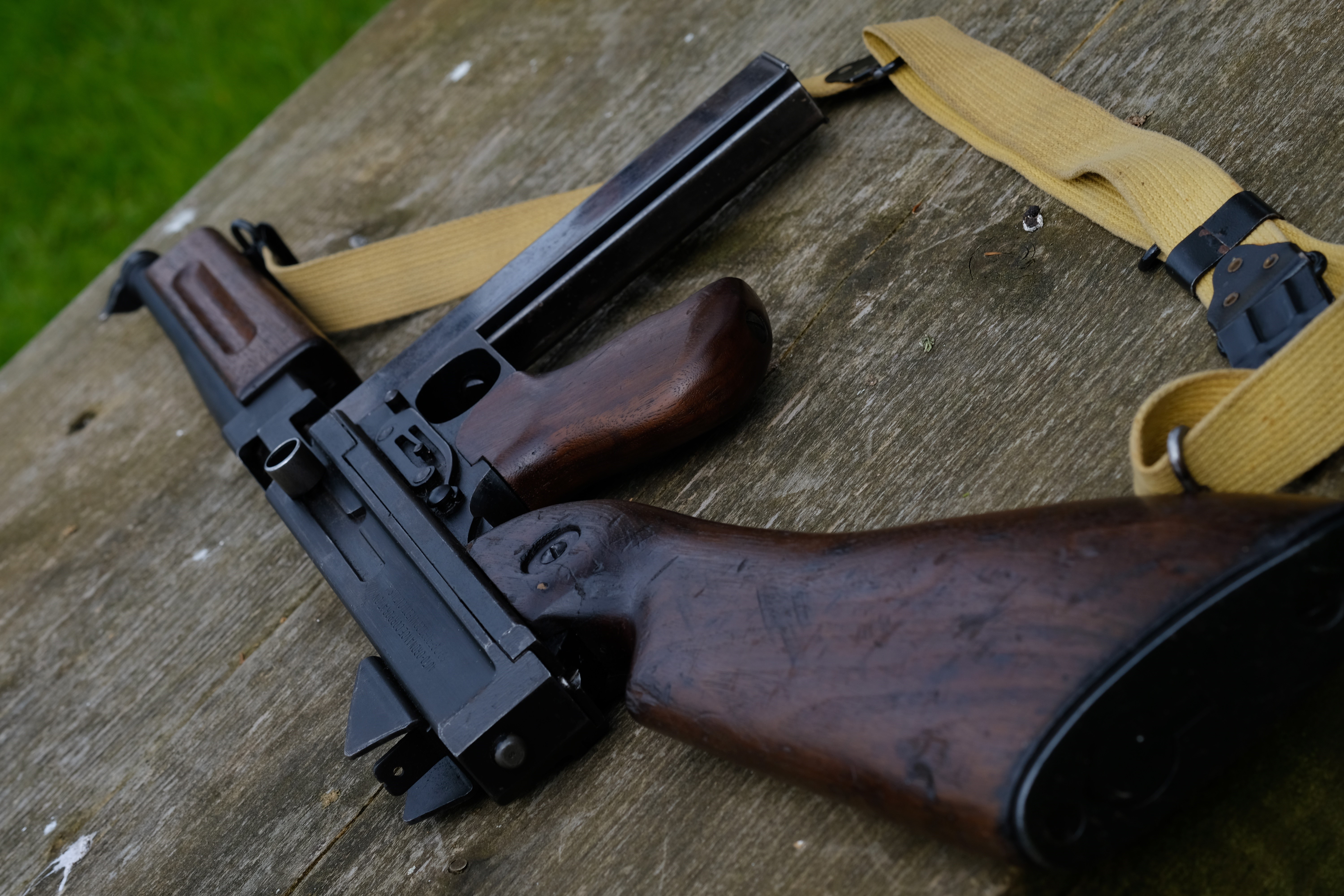 Thompson Caliber .45 Submachine Gun SMG HD Wallpaper