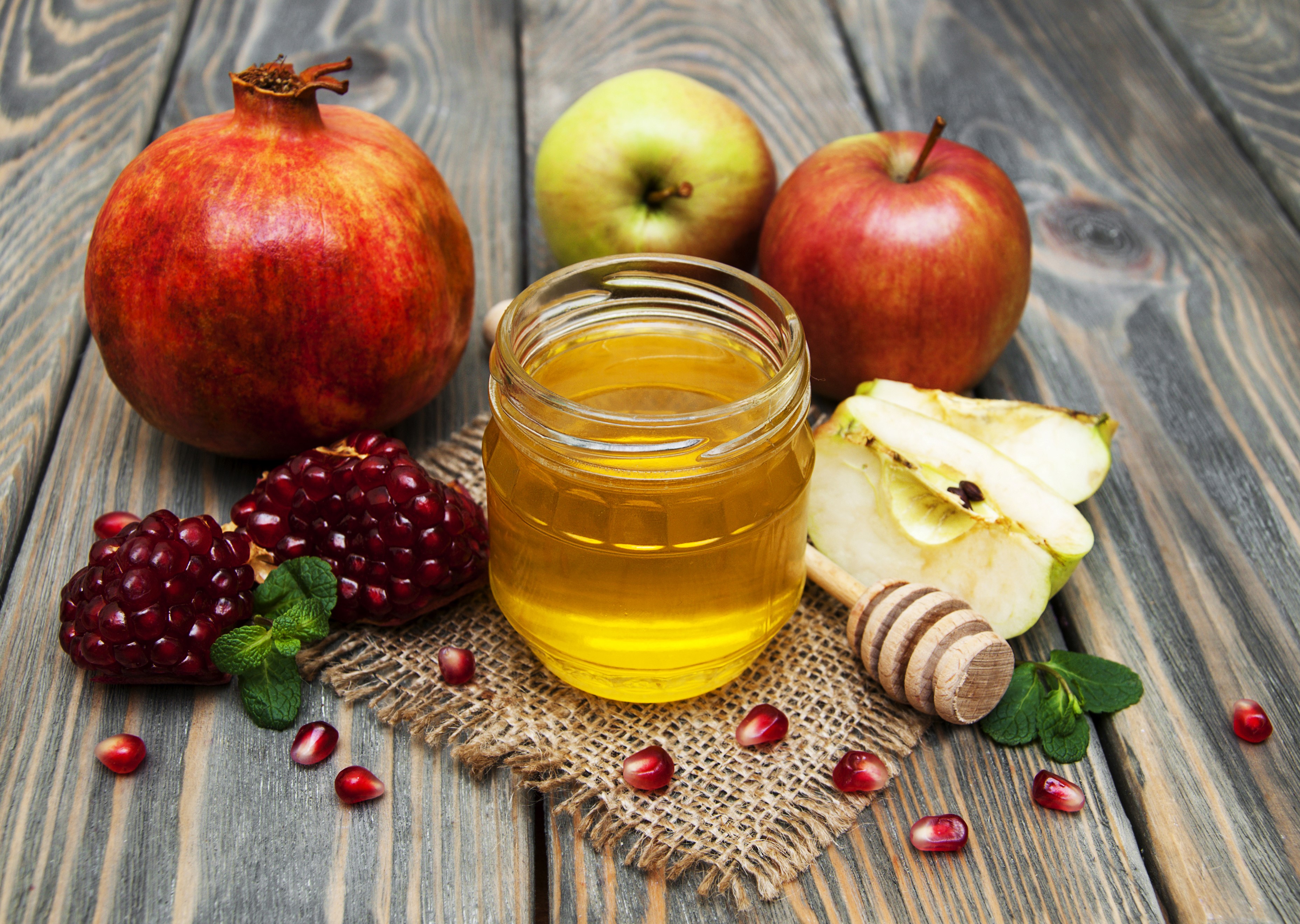 Honey, Apples, and Pomegranate on Wood HD Wallpaper