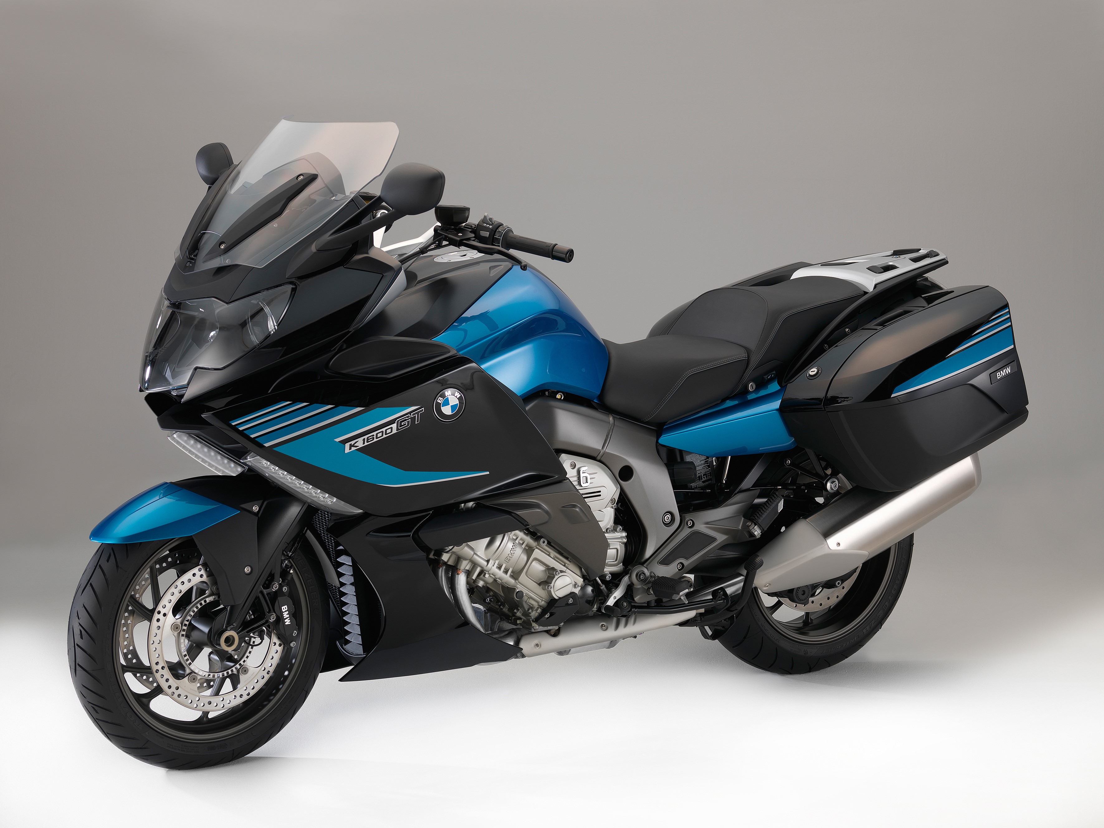 BMW K 1600 GT motorcycle HD Wallpaper