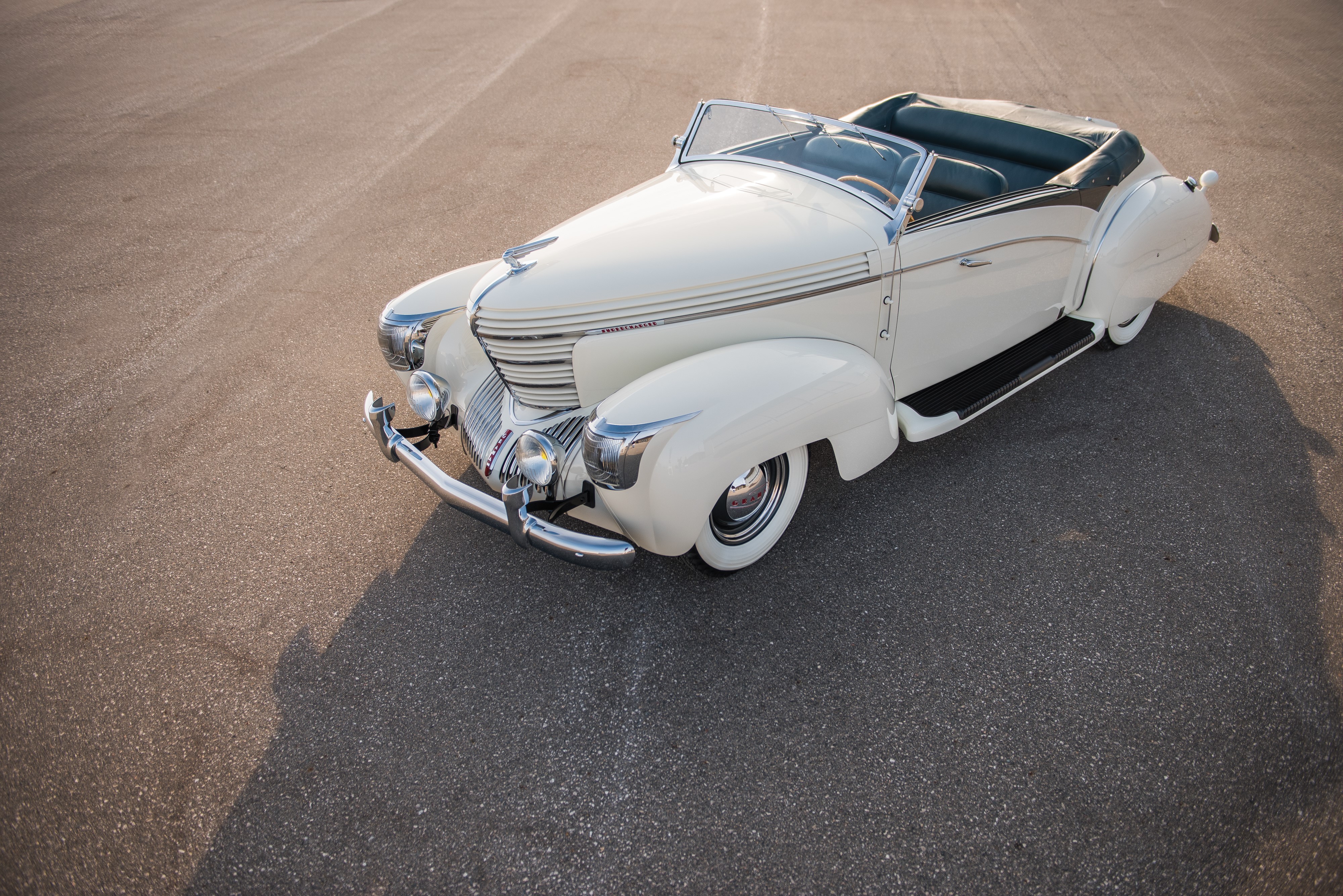 1938 Graham Model 97 Supercharged Cabriolet by Saoutchik HD Wallpaper
