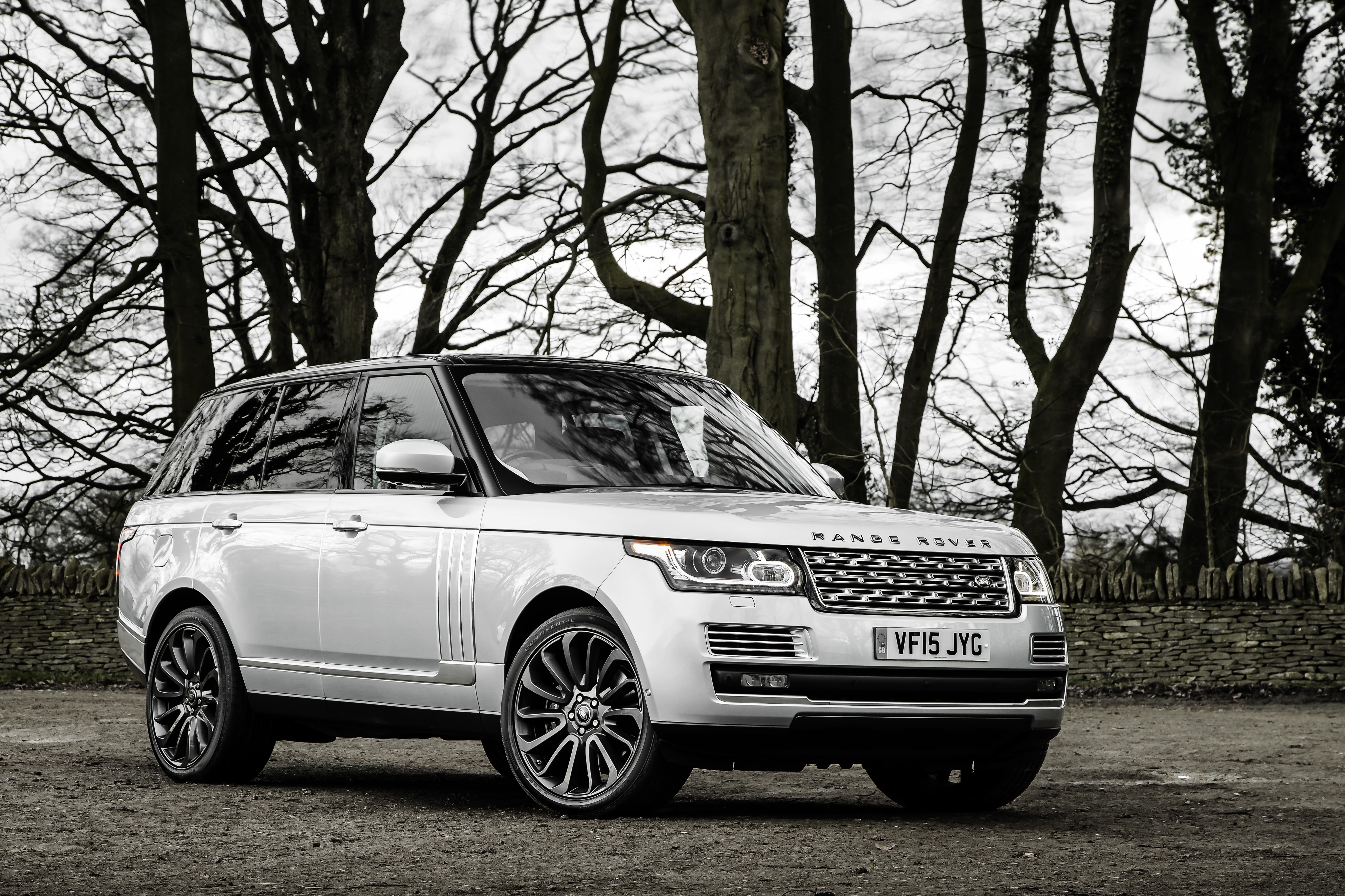 White Range Rover Sport HD Wallpaper