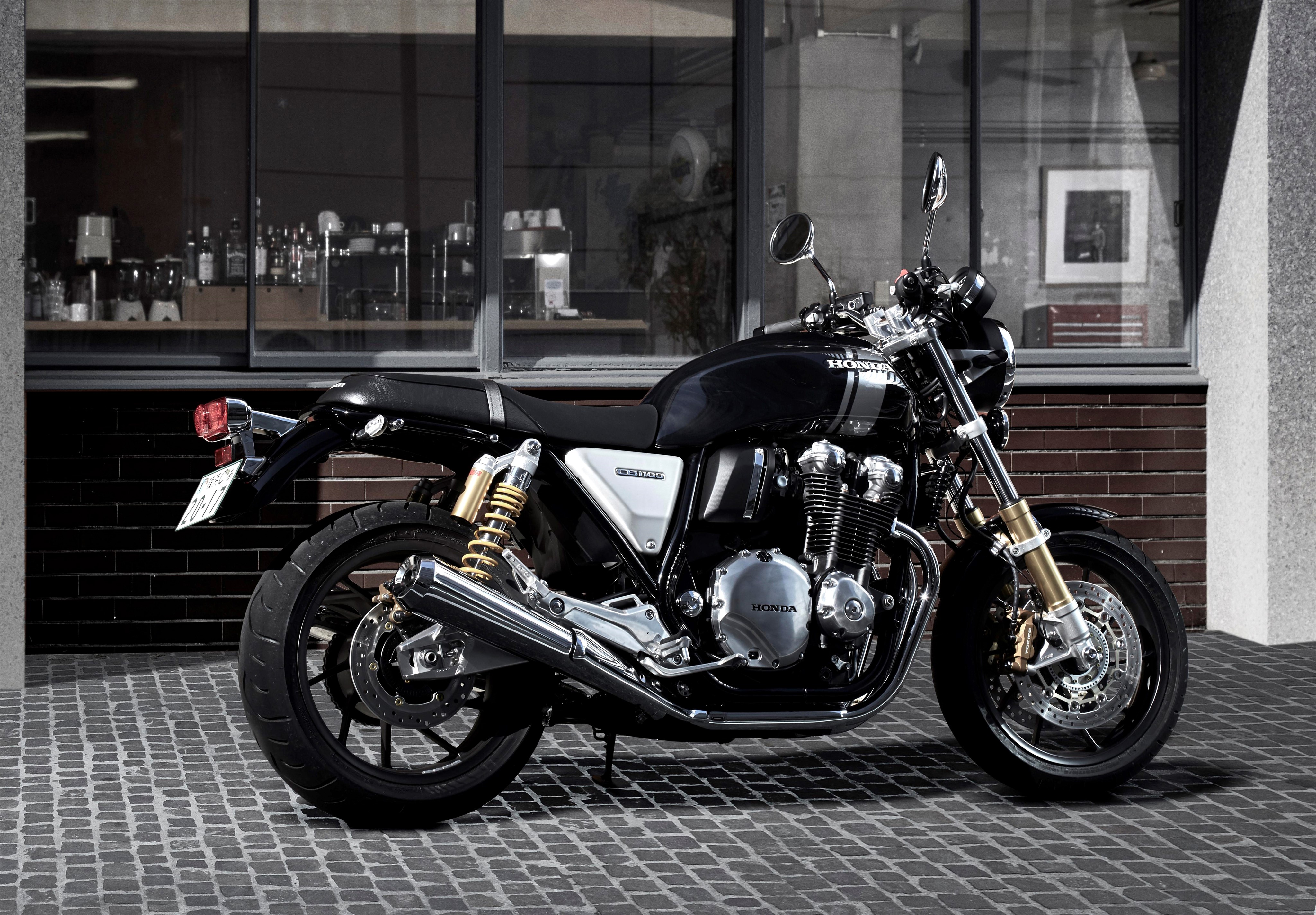 Black Honda CB1100 RS motorcycle HD Wallpaper