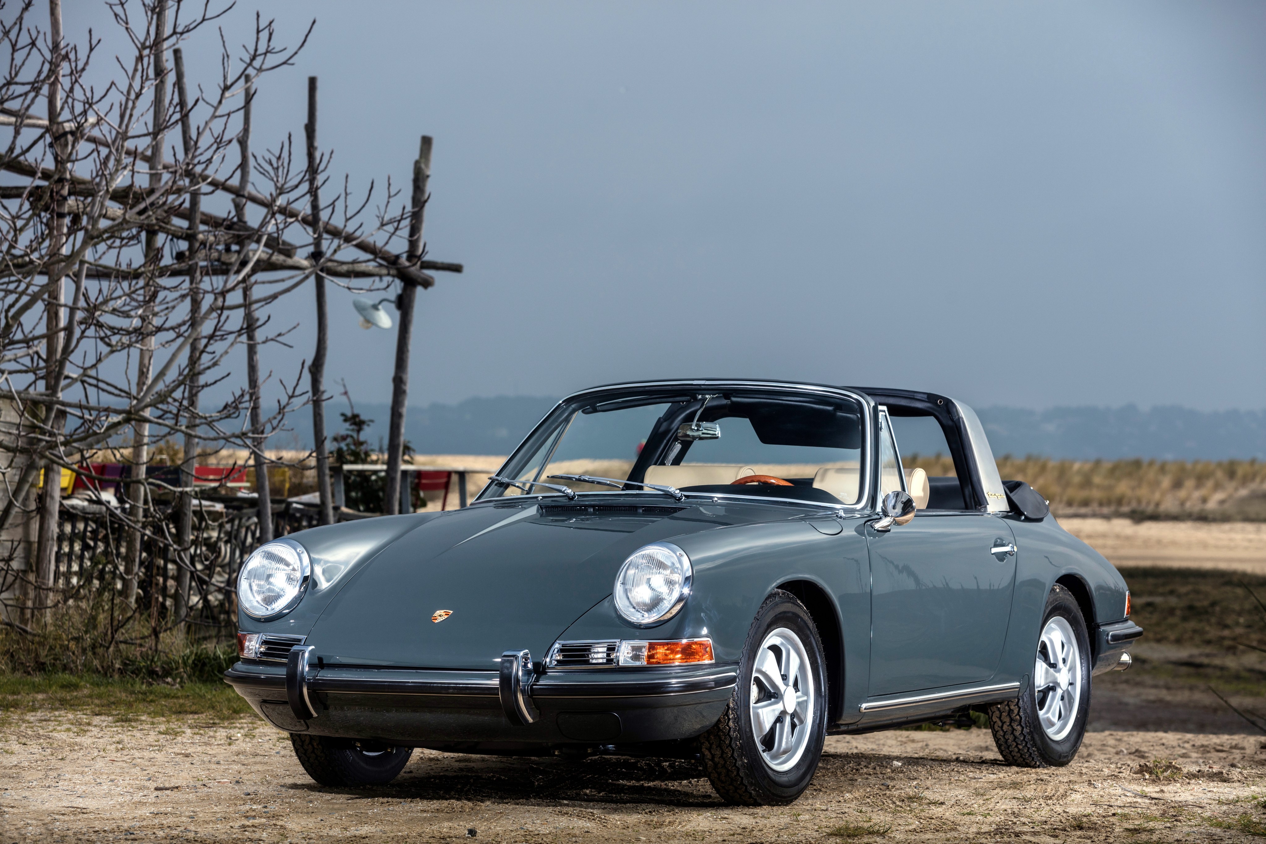 1966-67 Porsche 911 S 2.0 Targa HD Wallpaper