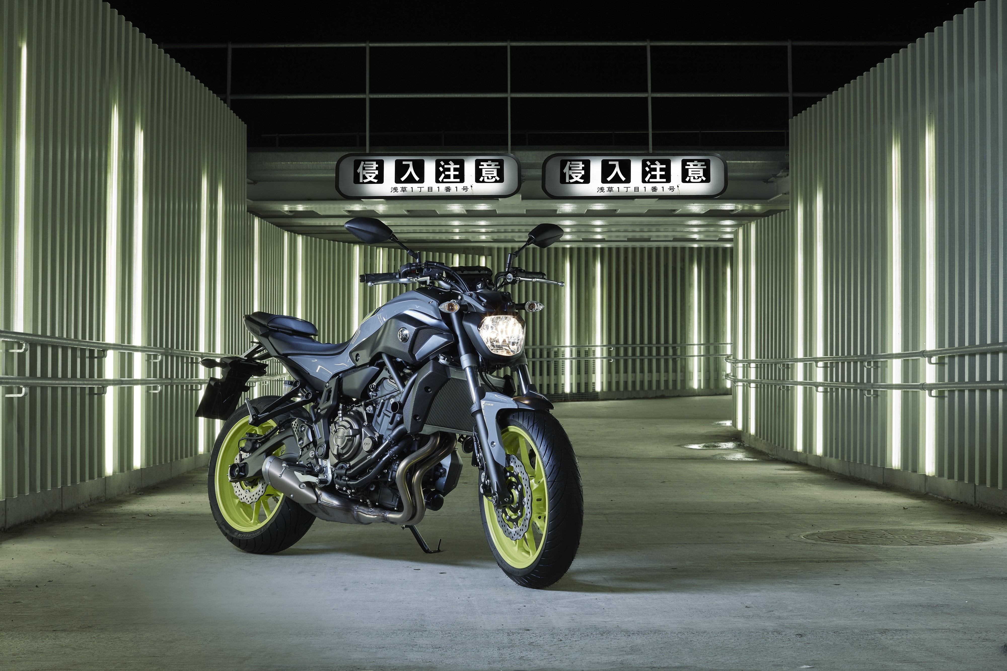 2015-17 Yamaha MT-07 motorcycle HD Wallpaper