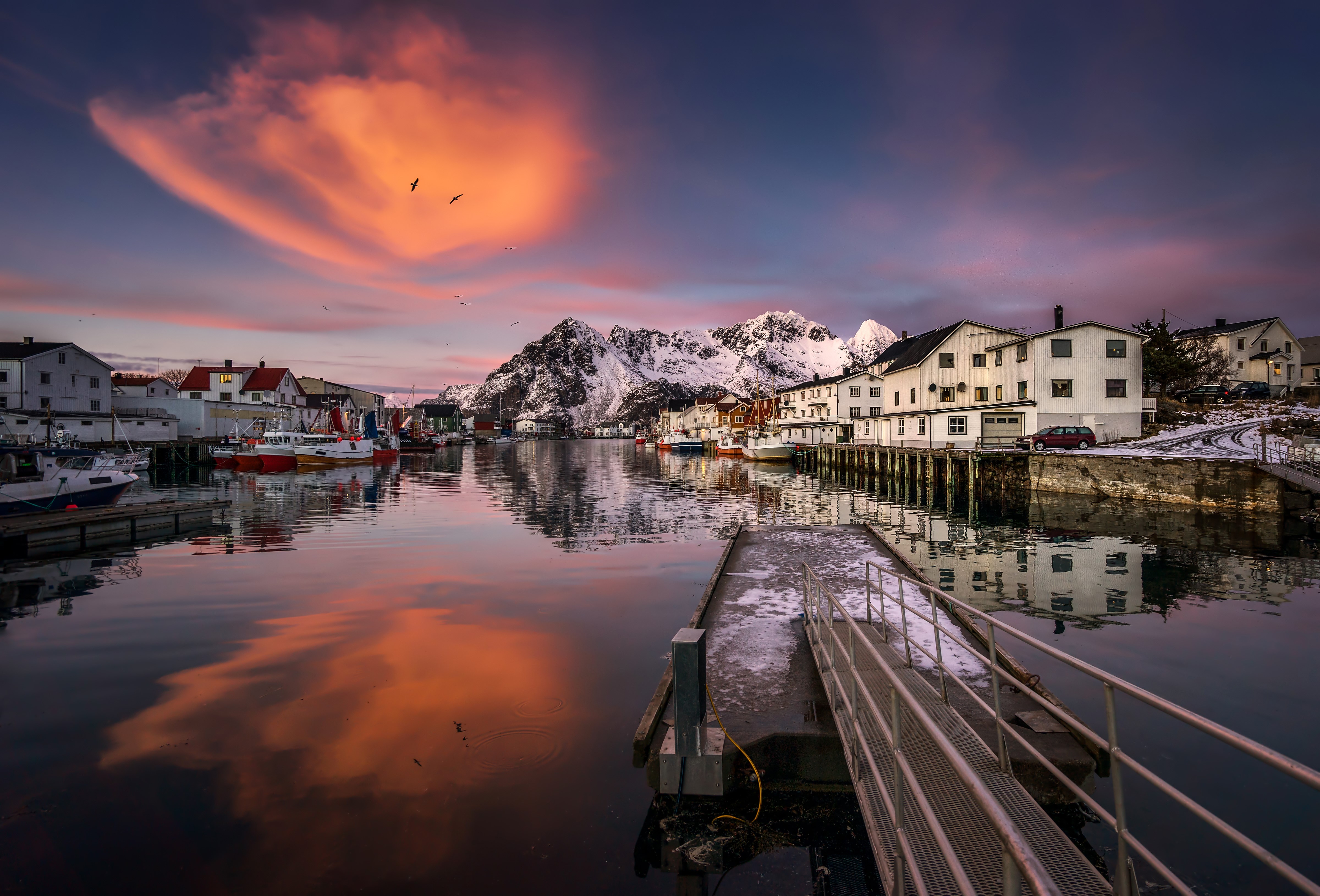 Henningsvaer village, Lofoten, Norway at sunset HD Wallpaper