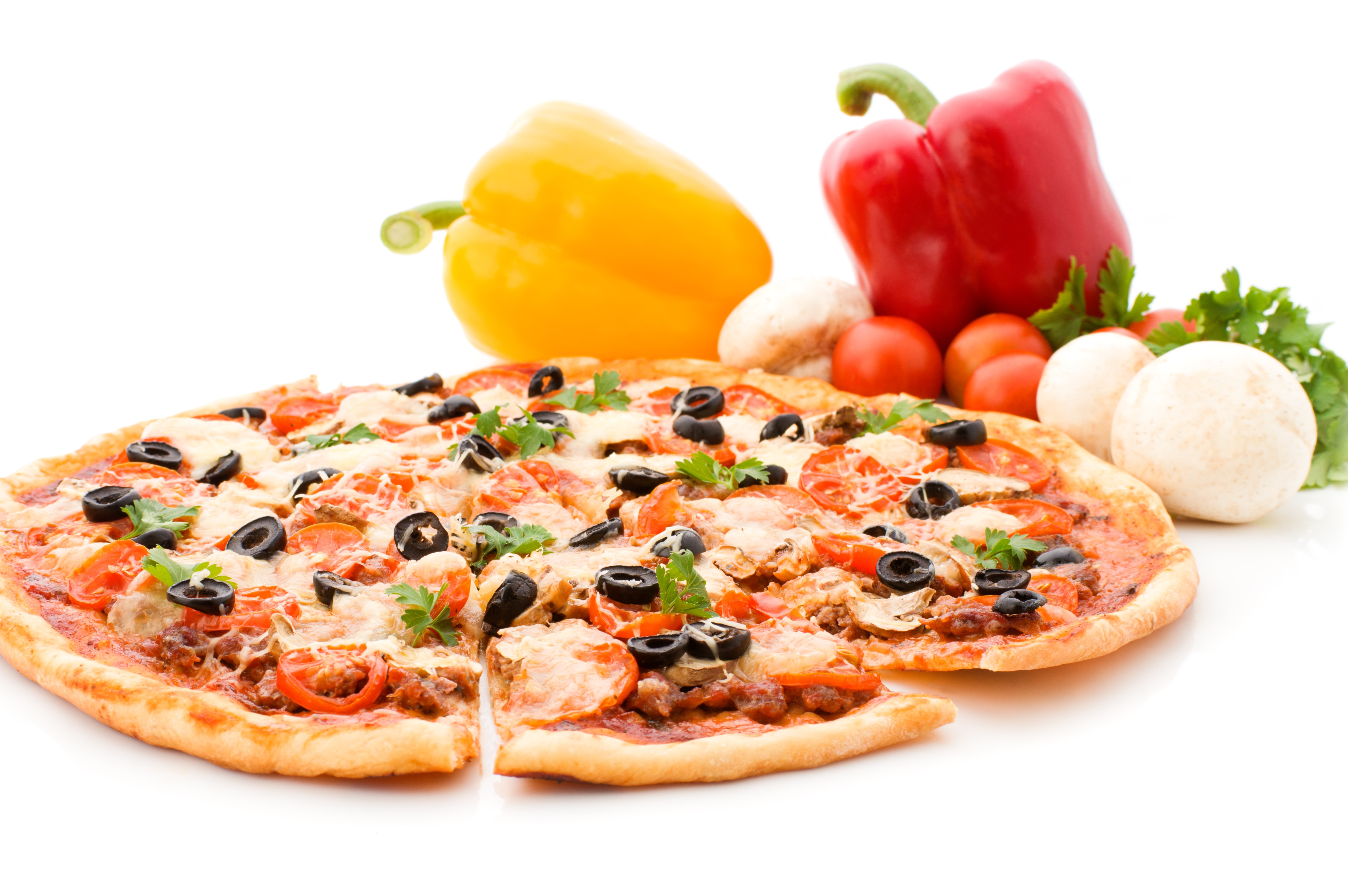 Pizza with Bell Peppers, Tomatoes, Olives, and Mushrooms HD Wallpaper