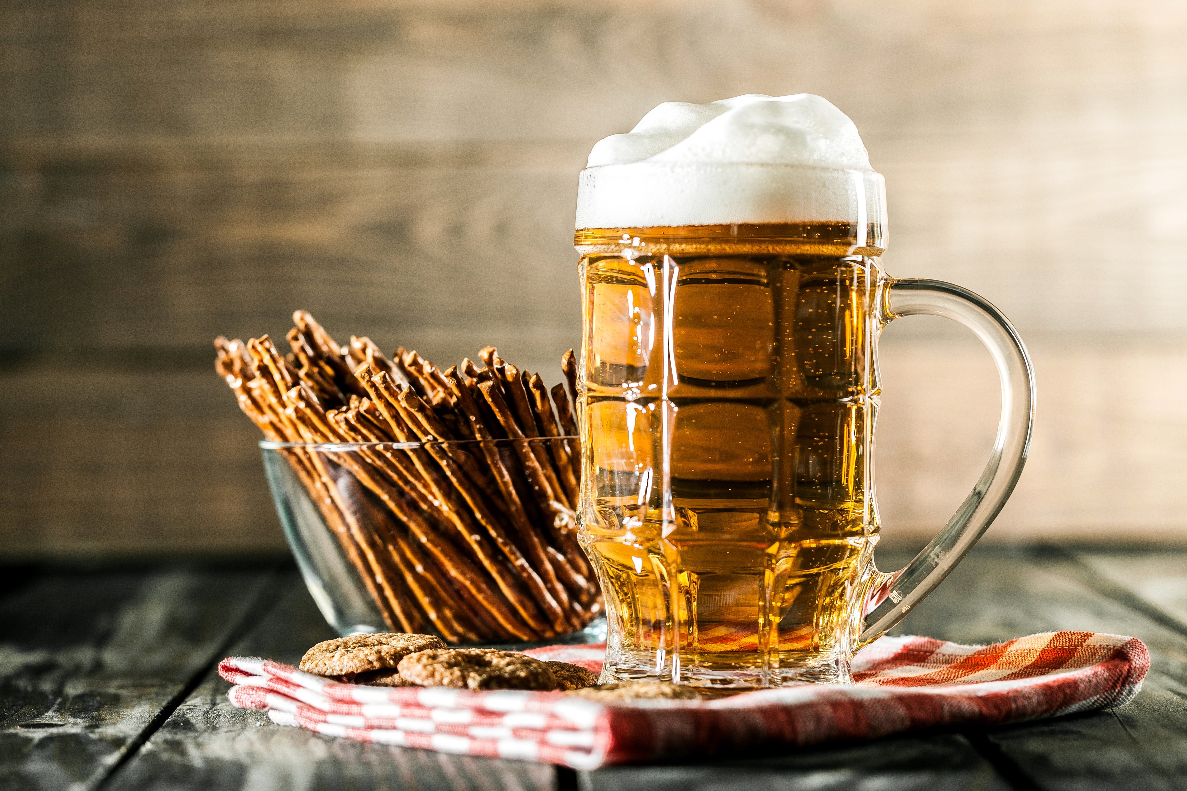 Beer Mug with Pretzel Sticks and Cookies HD Wallpaper
