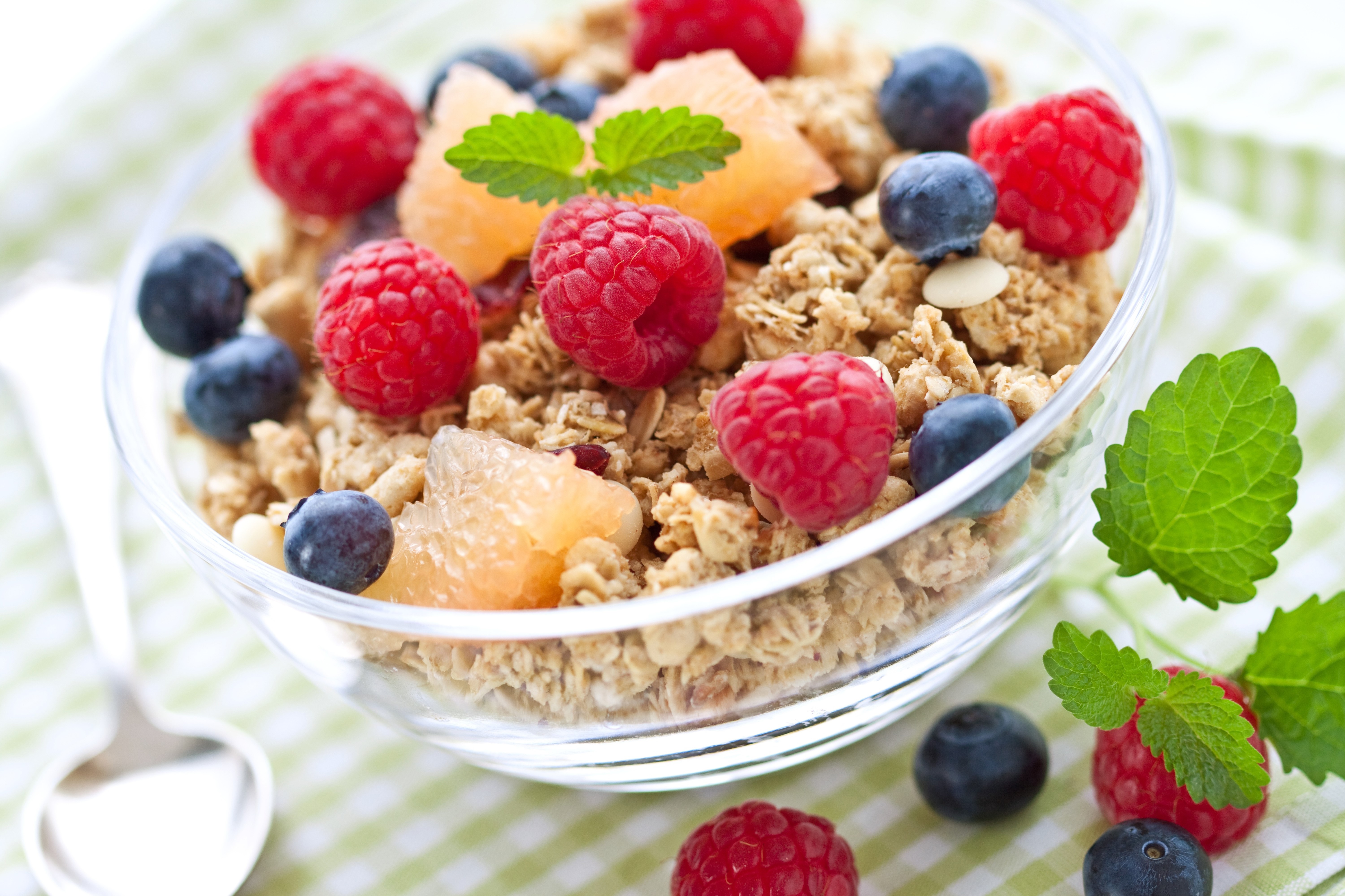 Muesli with Raspberries and Blueberries HD Wallpaper