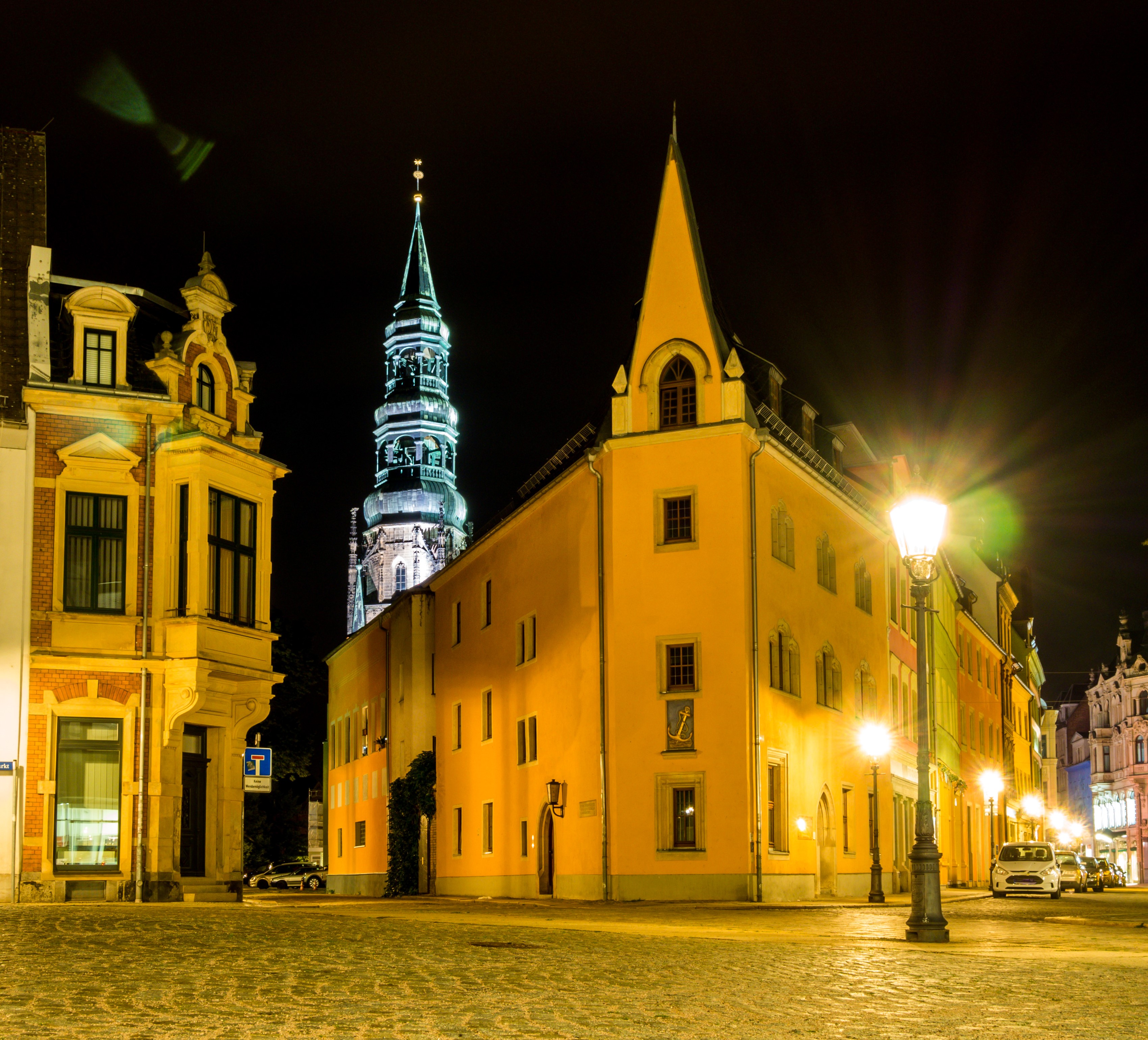 Zwickau, Germany at night with street lights HD Wallpaper