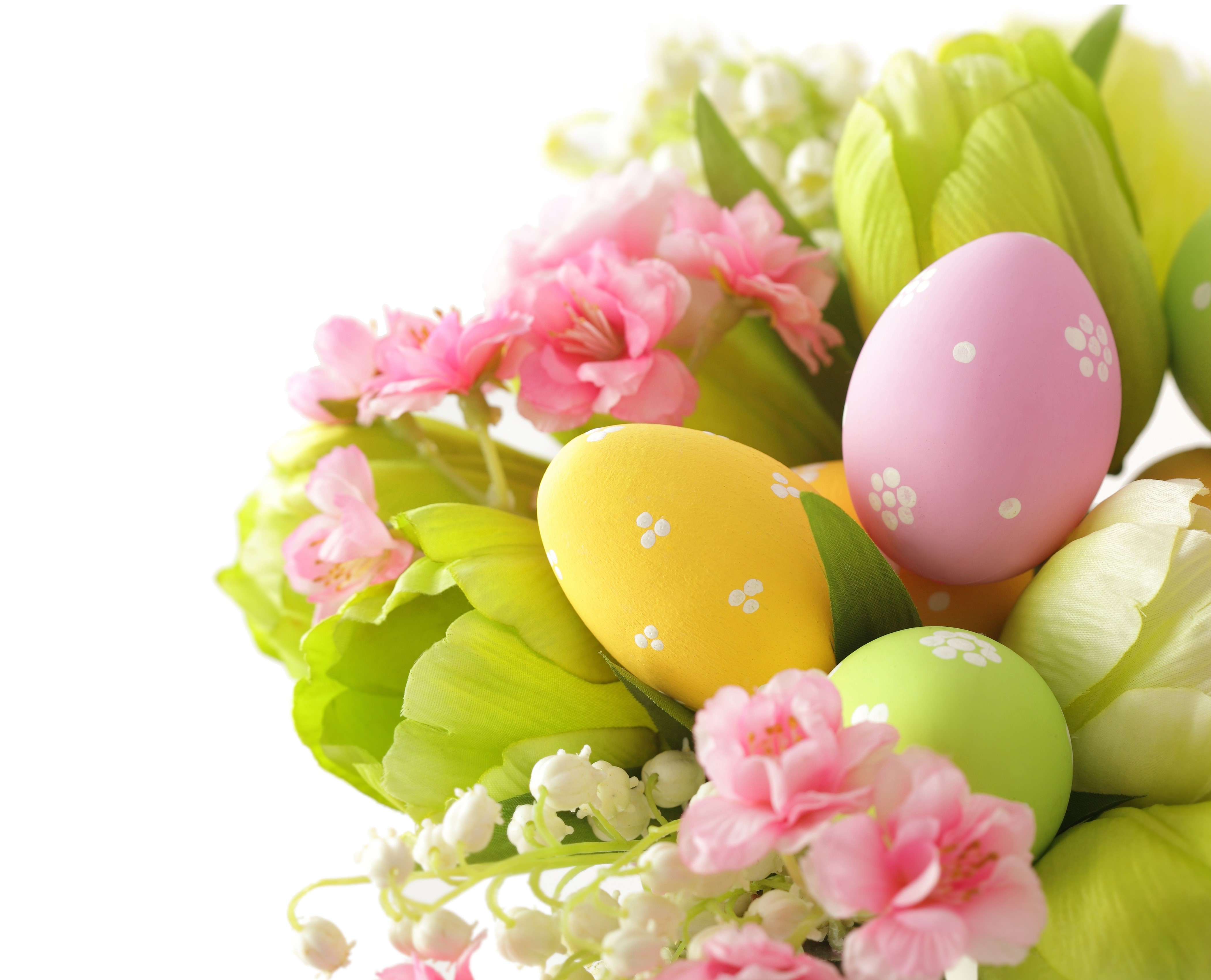 Easter eggs with tulips and lilies of the valley HD Wallpaper