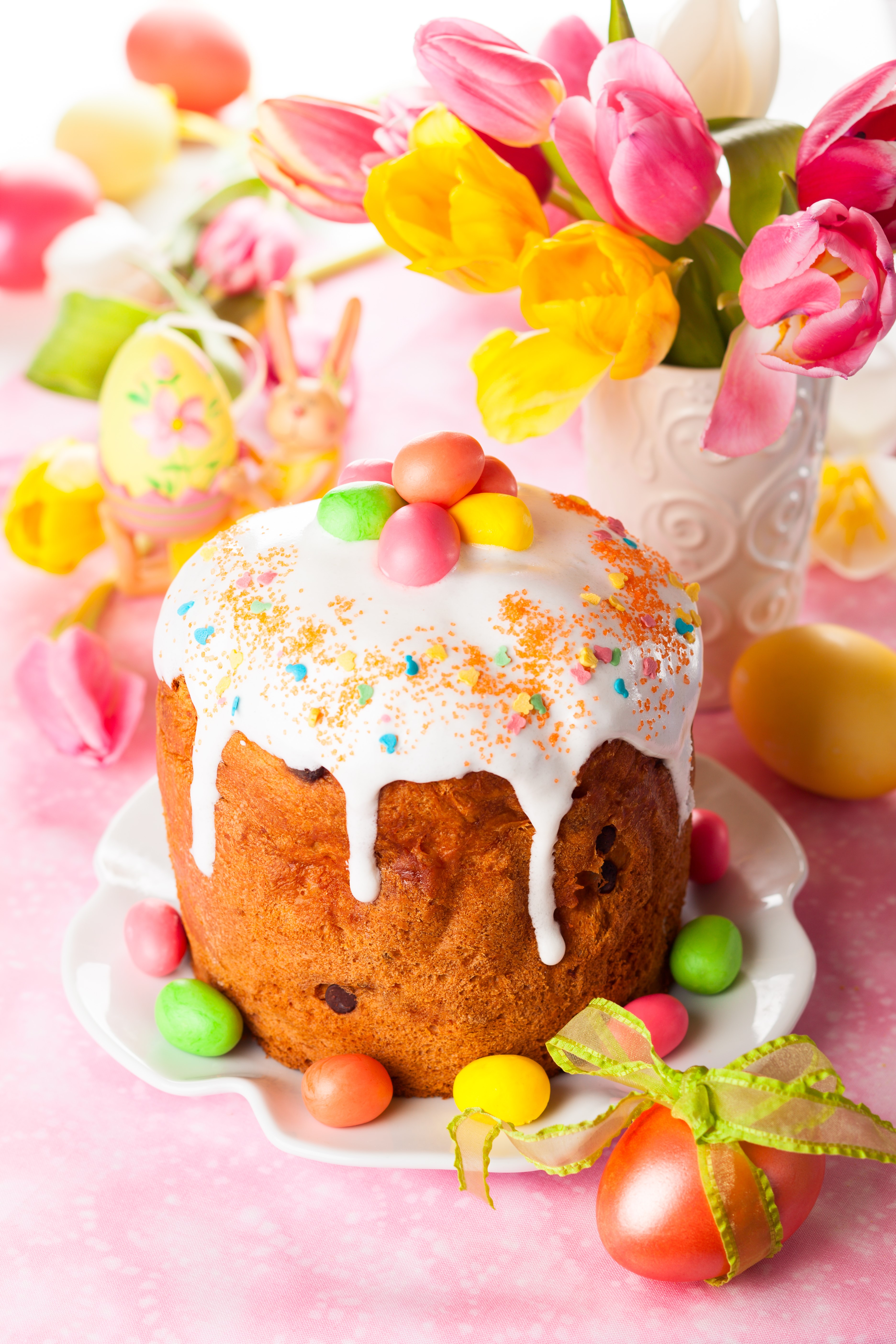 Easter Kulich with Icing and Candied Eggs and Tulips HD Phone Wallpaper