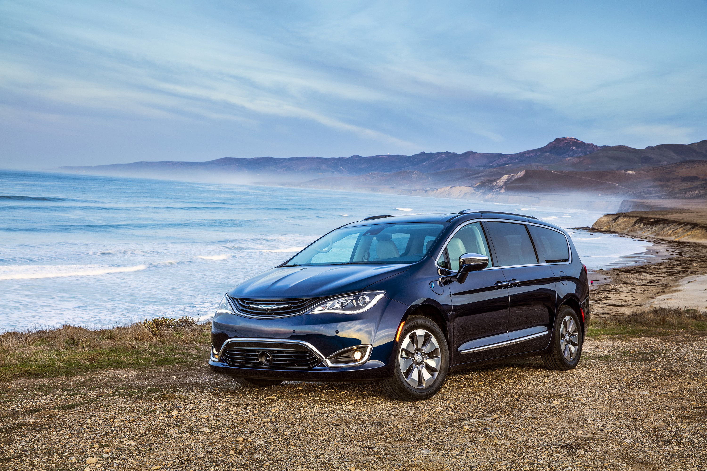 2017 Chrysler Pacifica Hybrid on a Coast HD Wallpaper