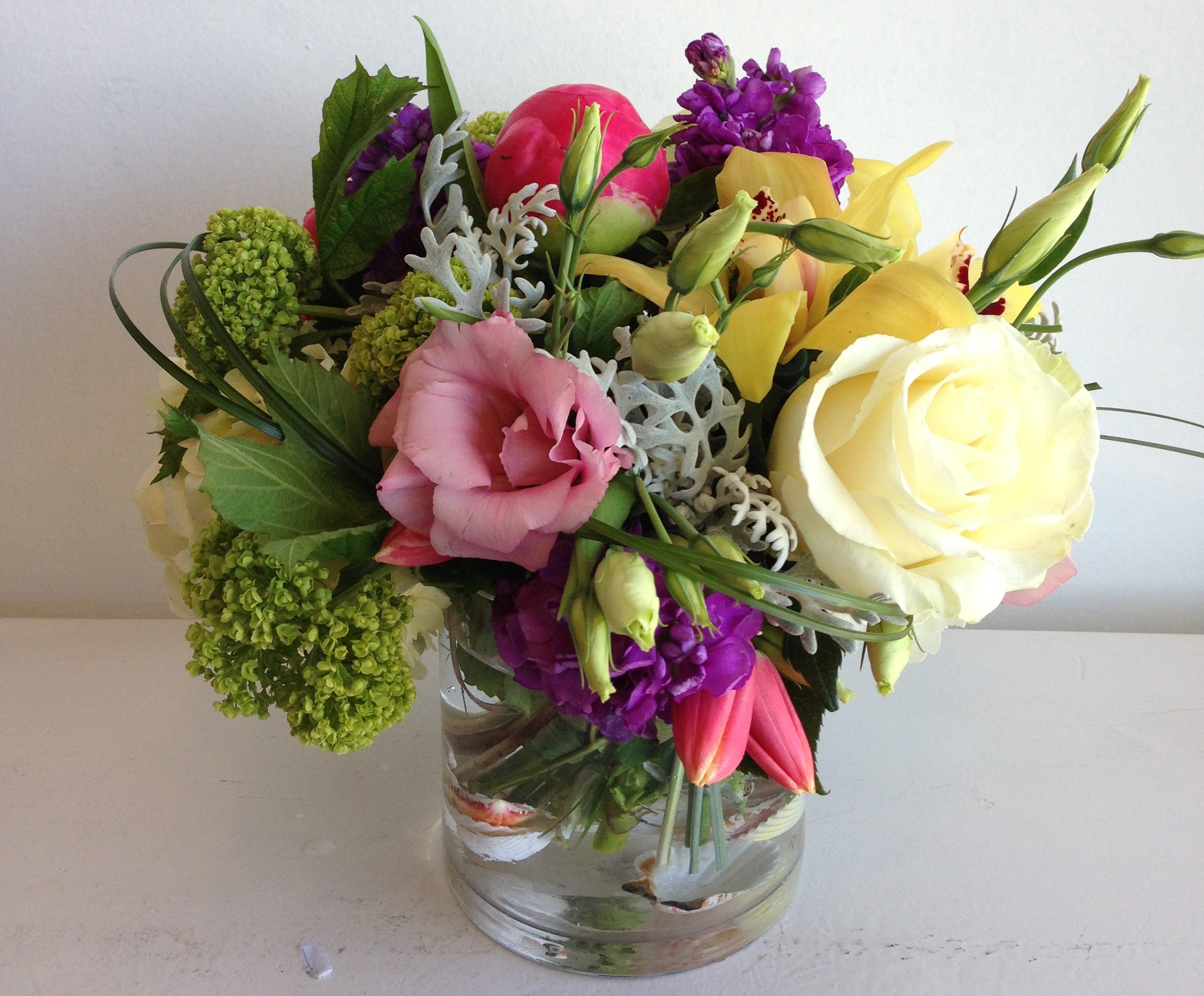 Flower bouquet with roses and orchids HD Wallpaper
