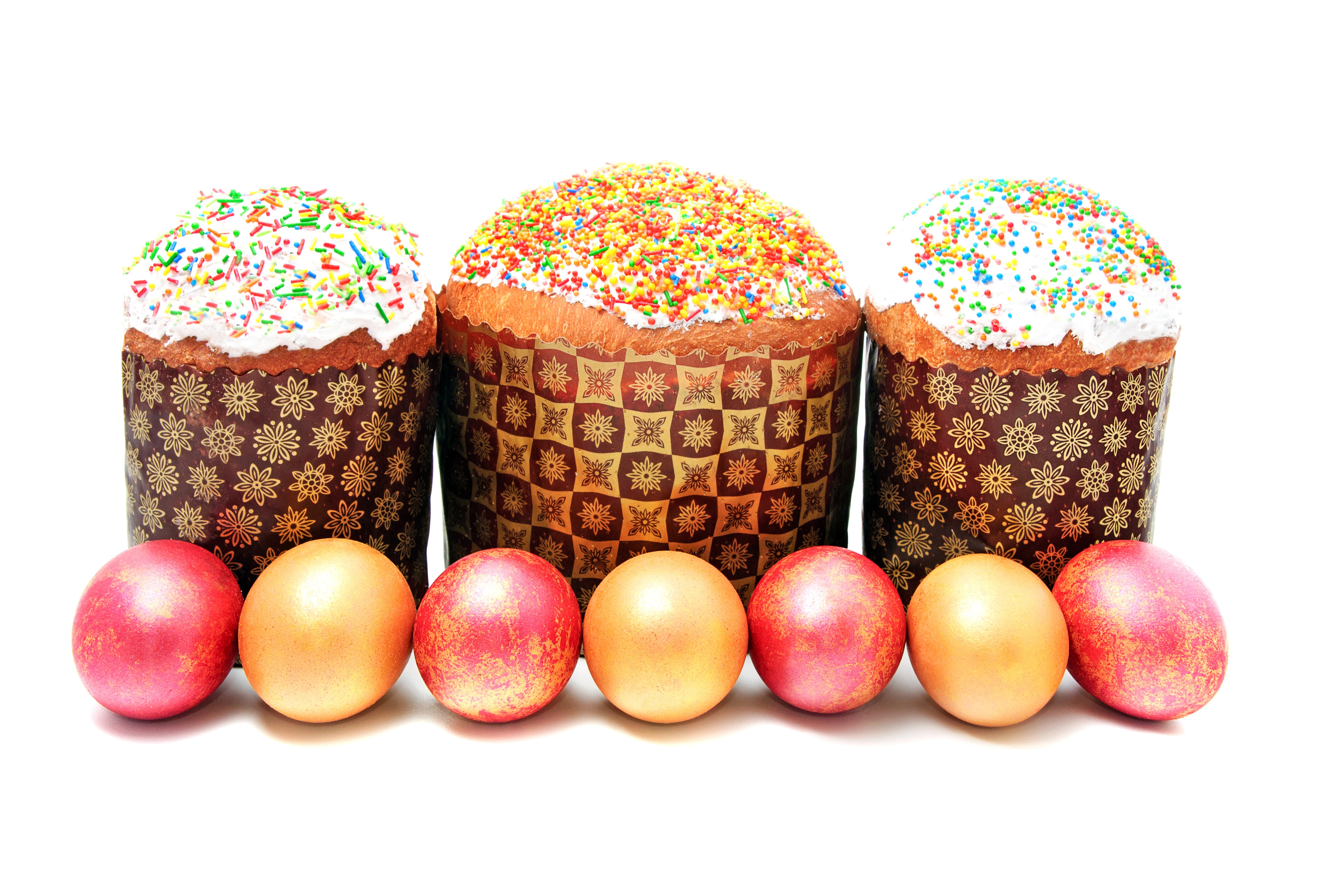 Easter Kulich cakes and painted eggs HD Wallpaper