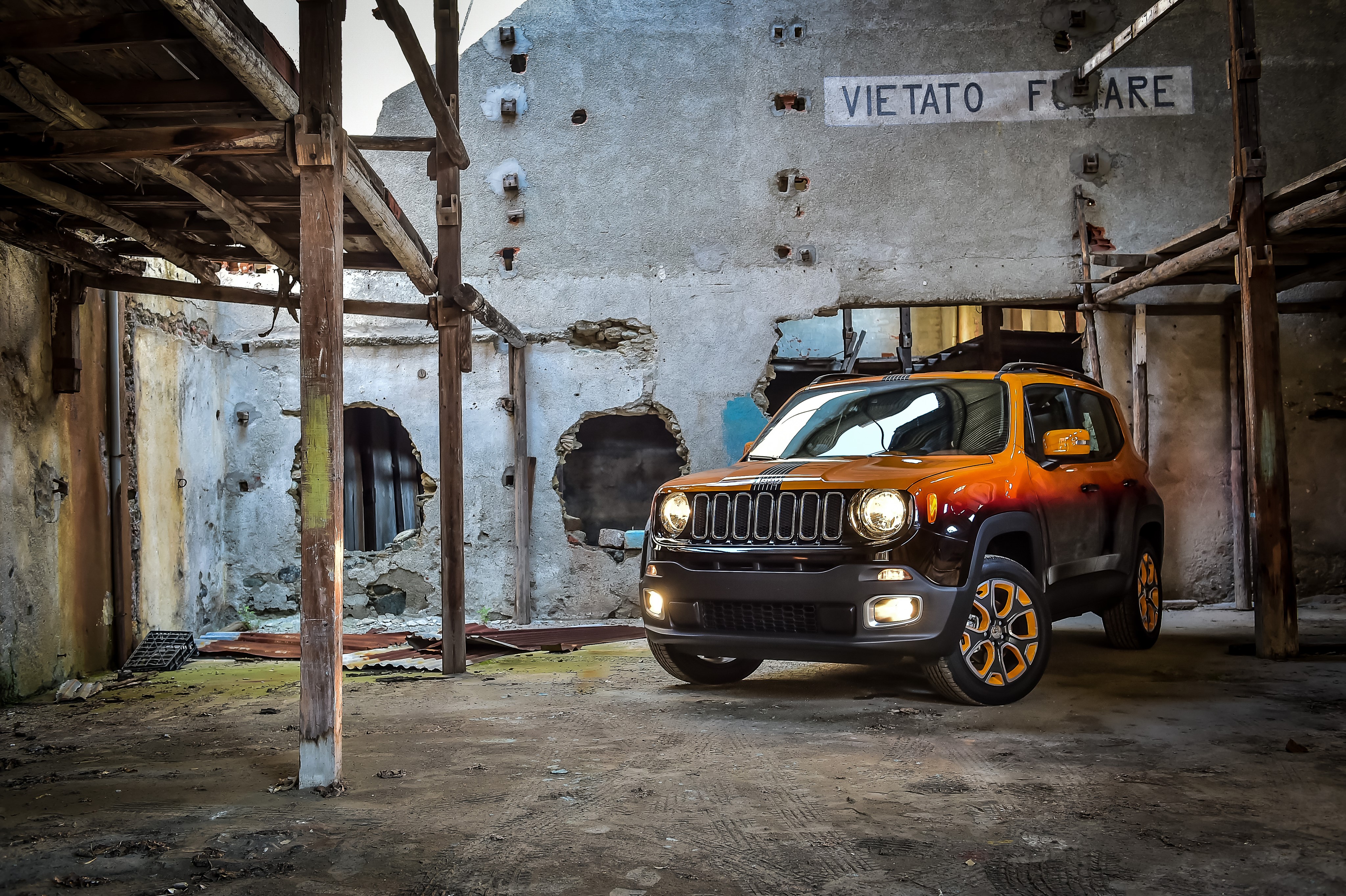 4K Jeep Renegade by Garage Italia Customs HD Wallpaper