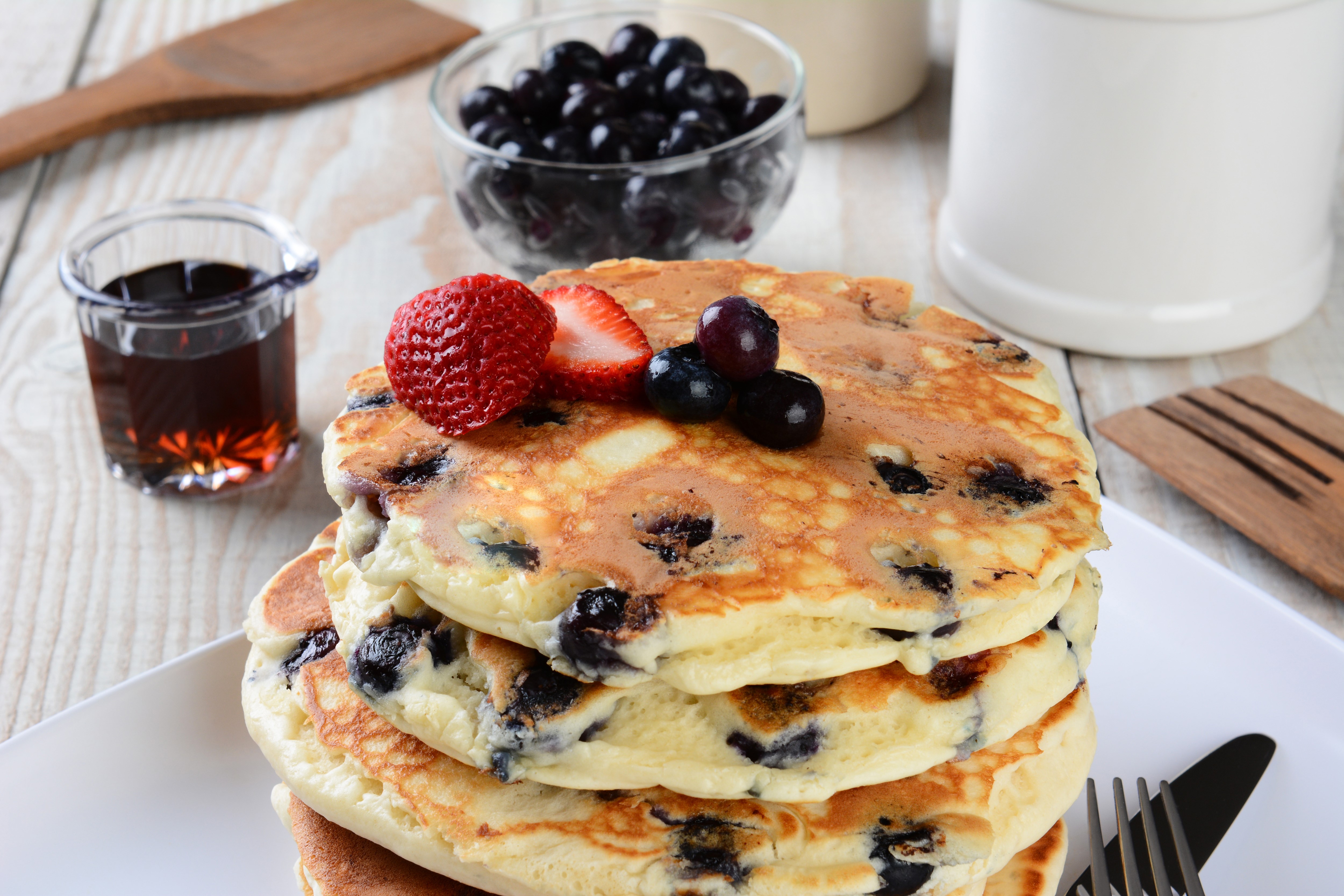 Blueberry Pancakes with Strawberries and Syrup HD Wallpaper