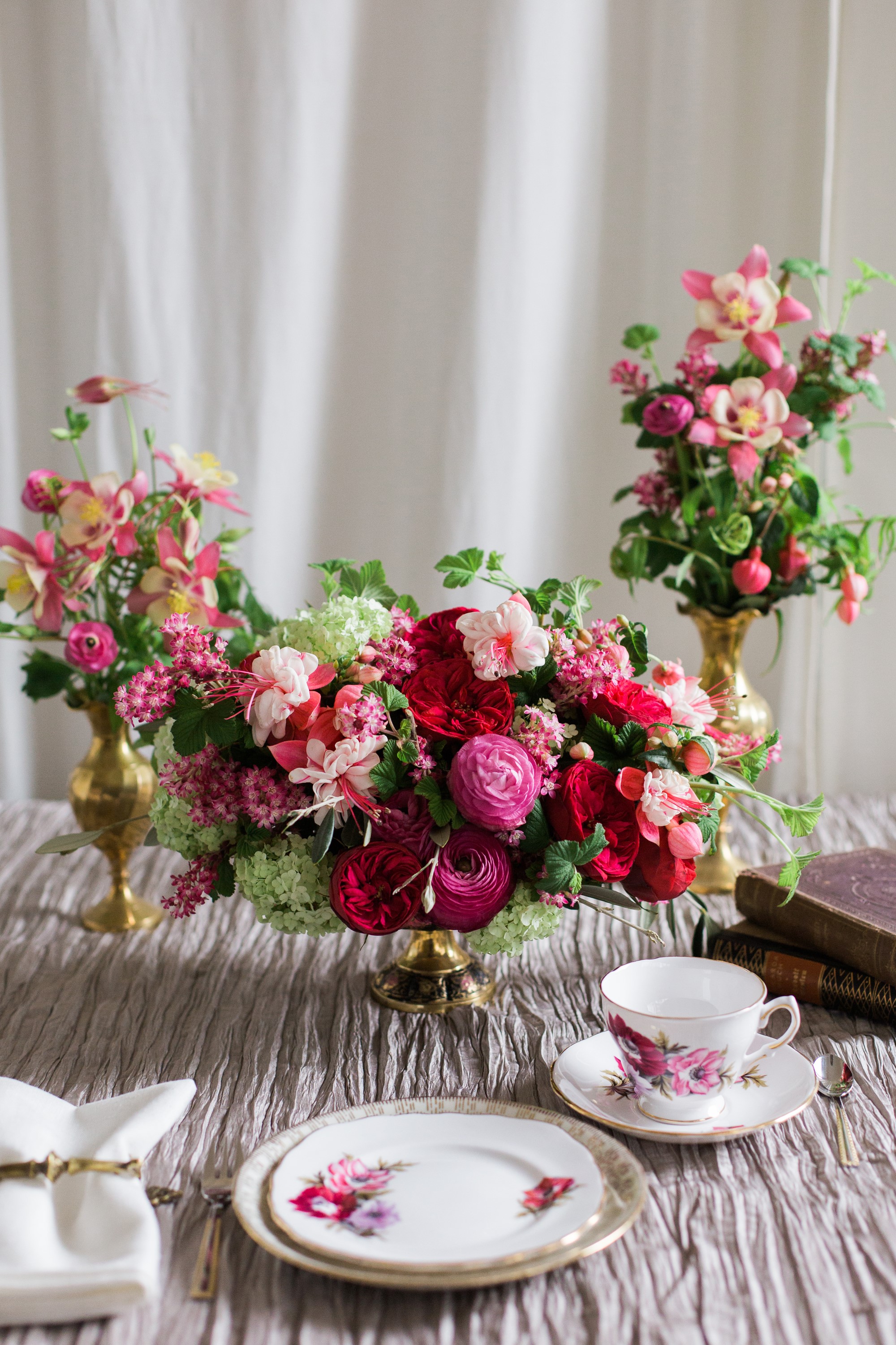Floral arrangement with teacup and plate HD Phone Wallpaper
