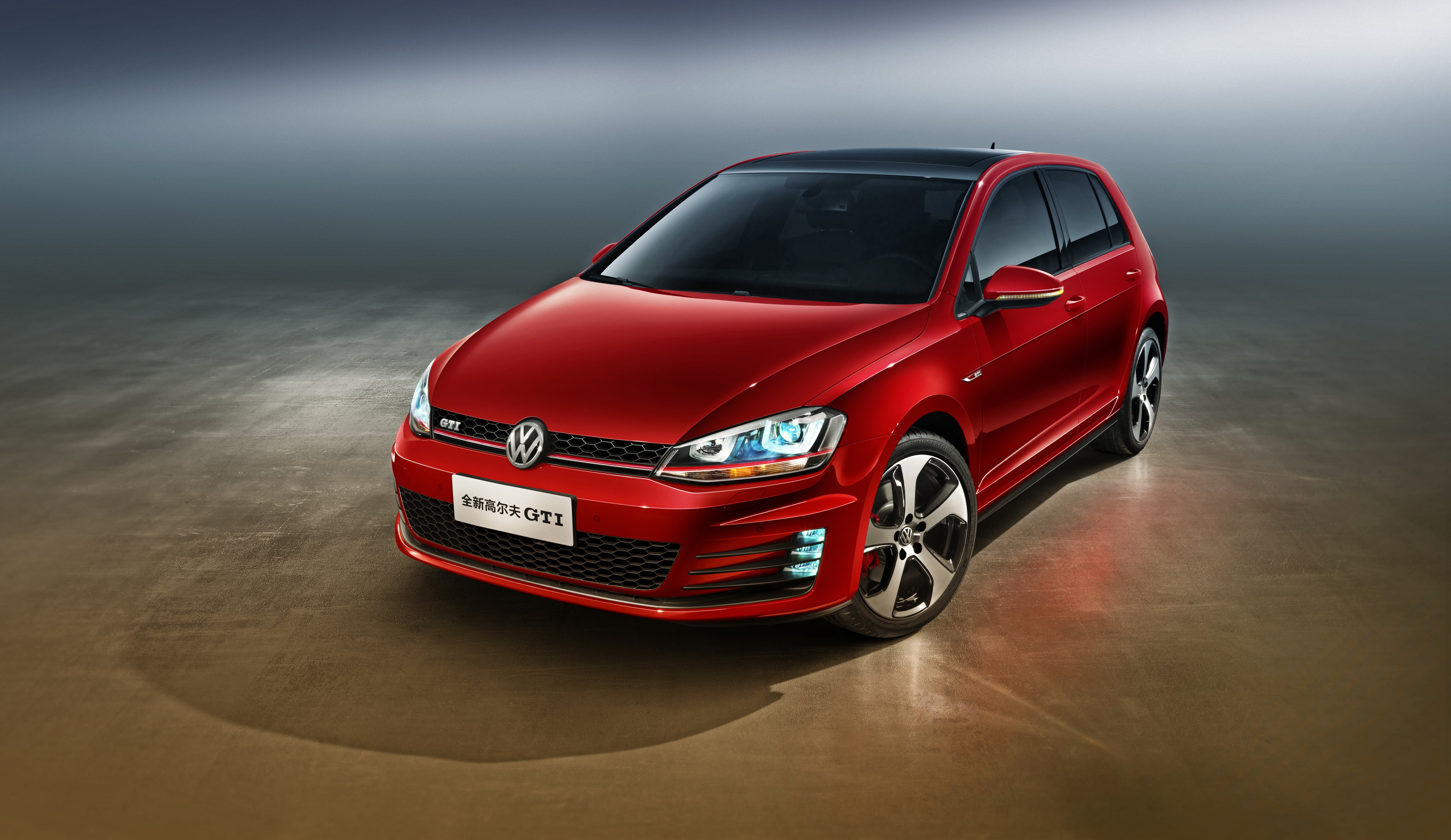 Red Volkswagen Golf GTI 2015 HD Wallpaper