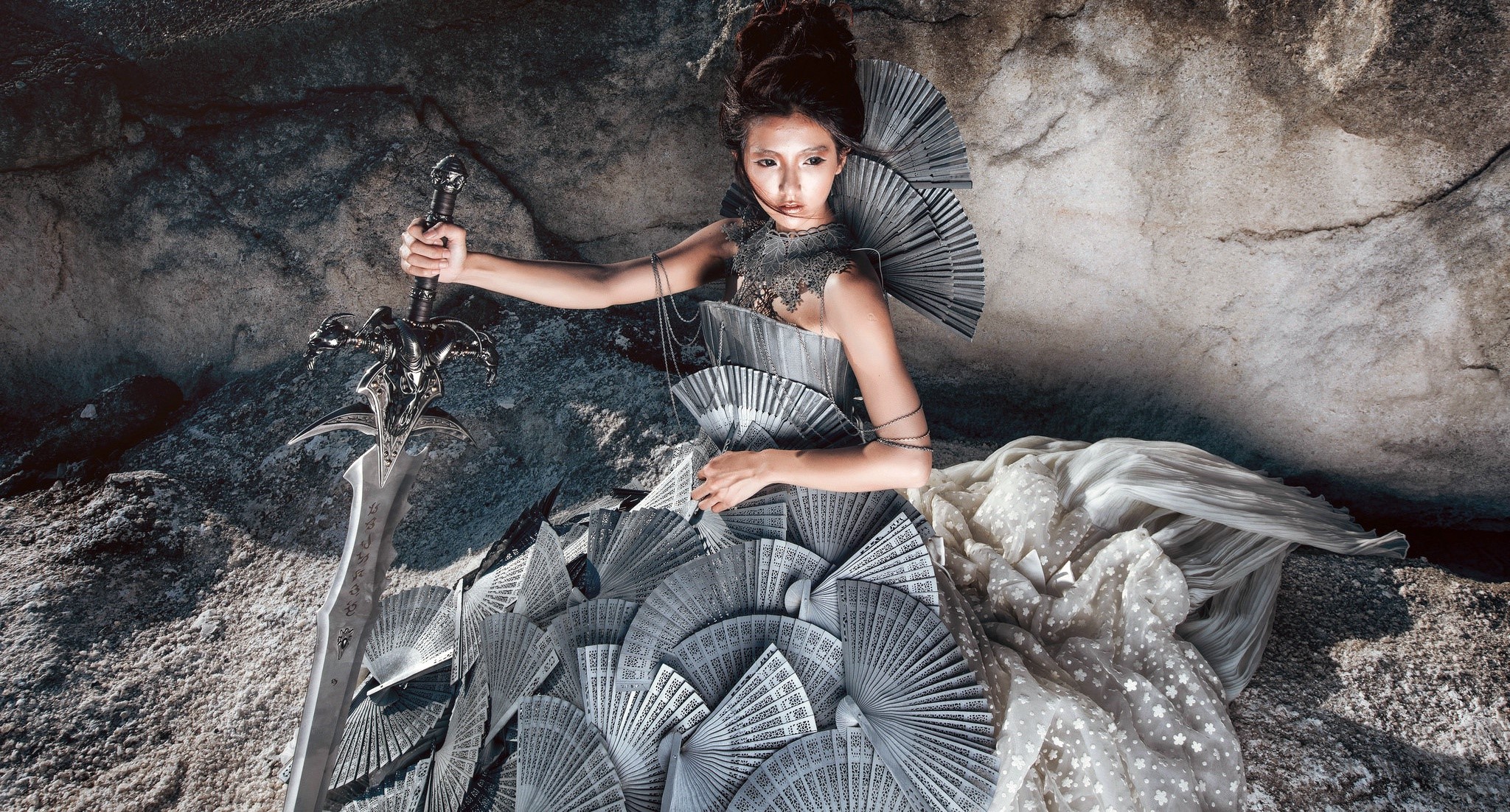 Asian woman in elaborate costume holding a sword HD Wallpaper