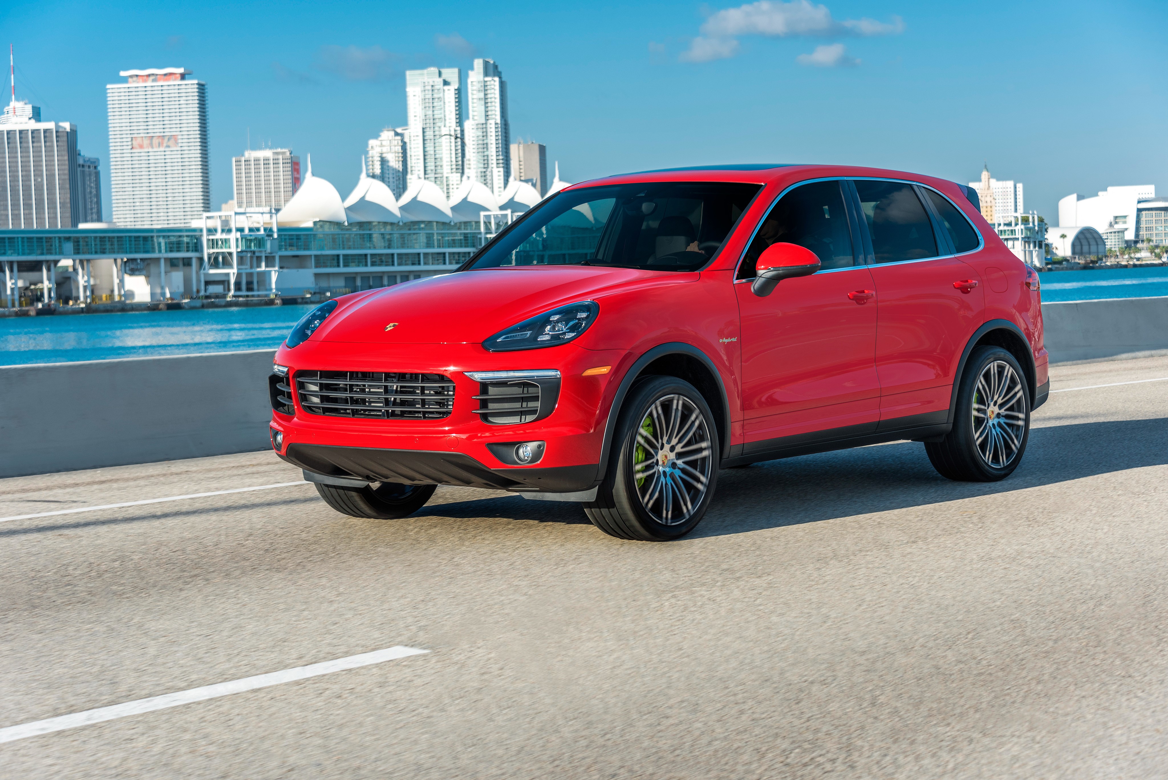 Red Porsche Cayenne HD Wallpaper