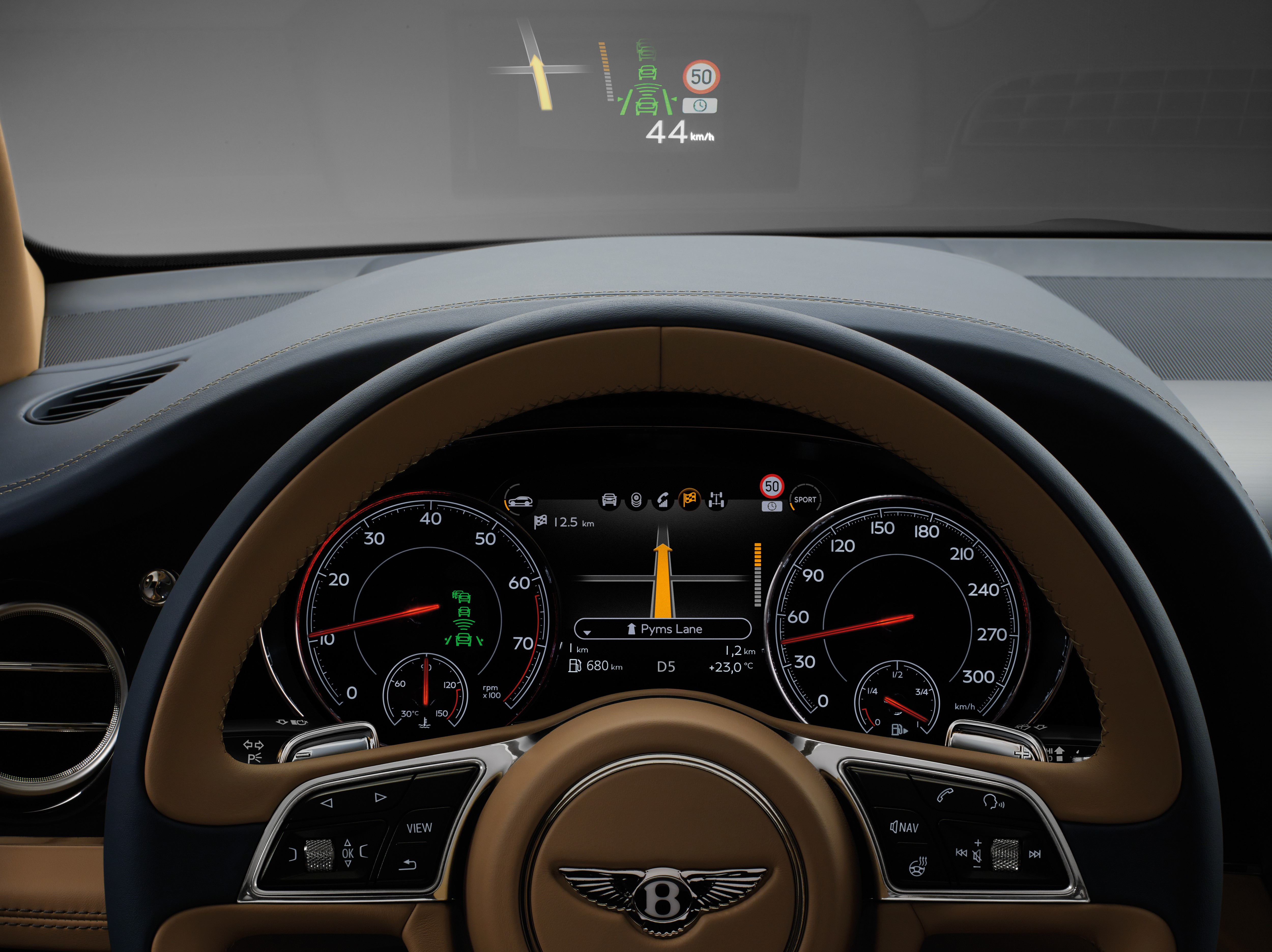 Bentley Bentayga digital dashboard and heads-up display HD Wallpaper