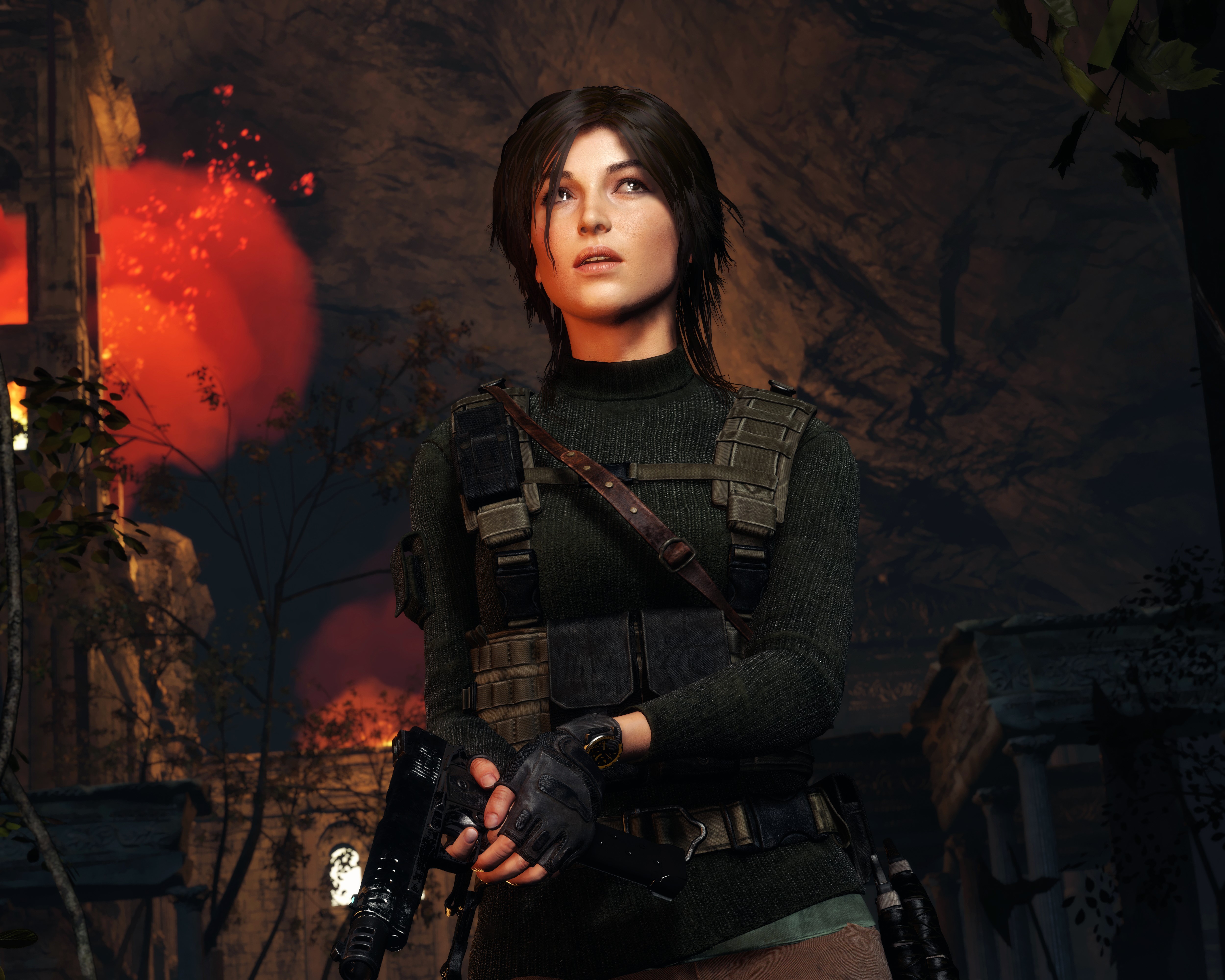 Lara Croft from Rise of the Tomb Raider with pistols HD Wallpaper