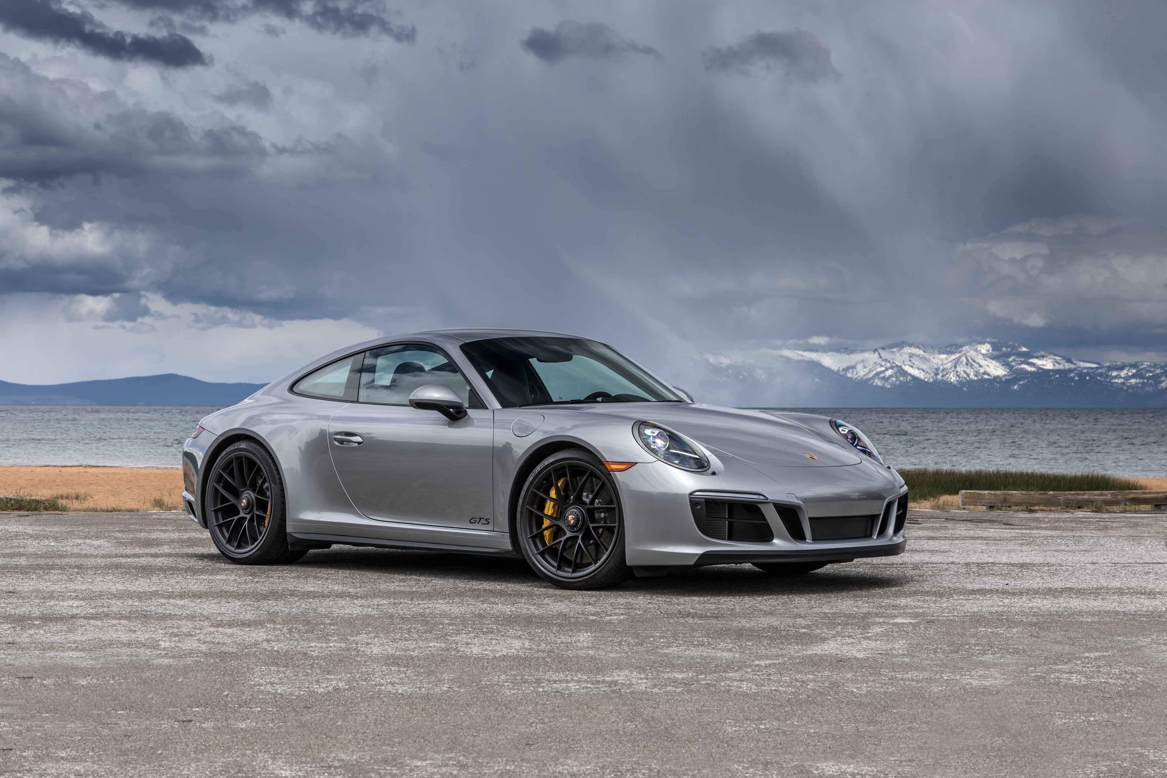 Porsche 911 Carrera 4 GTS Coupe HD Wallpaper
