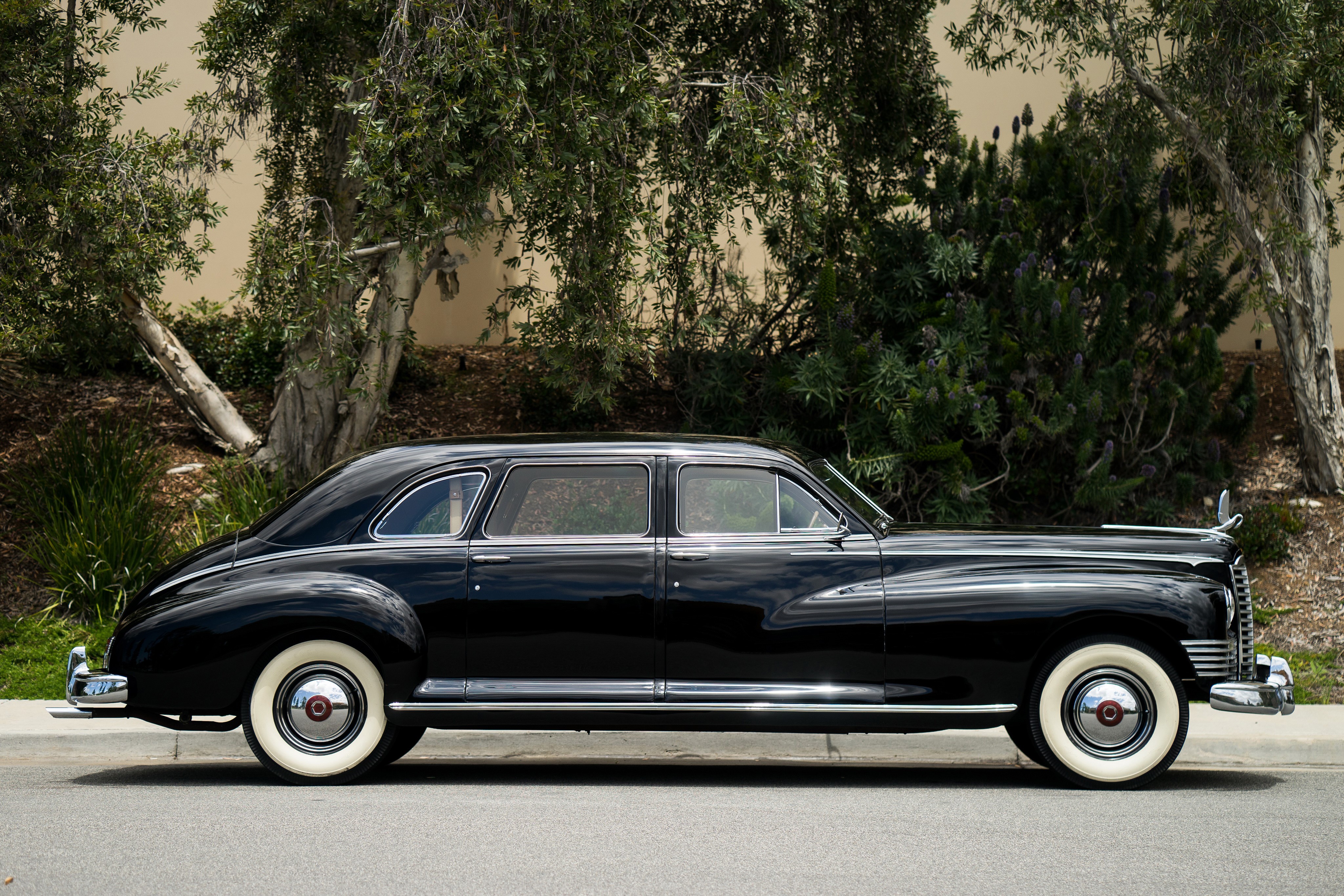 4K 1946 Packard Custom Super Clipper Limousine HD Wallpaper