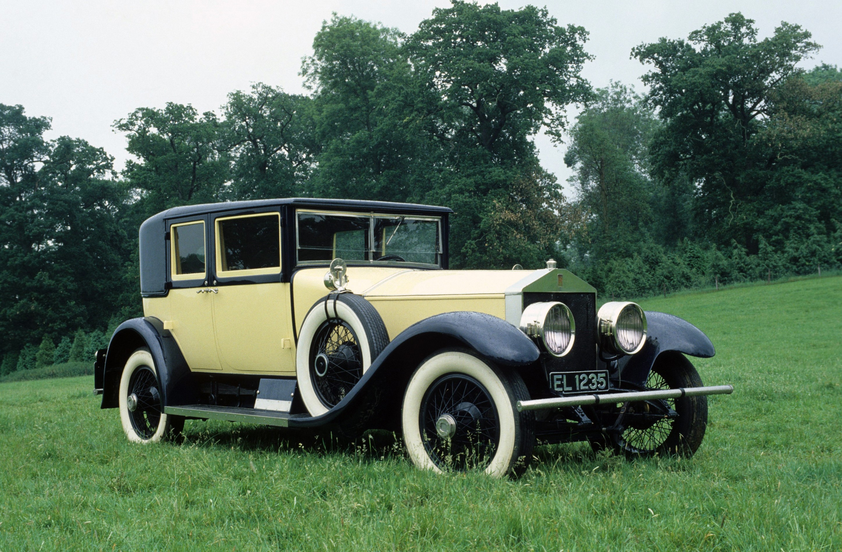 1925 Rolls-Royce Silver Ghost Sedan by LeBaron HD Wallpaper