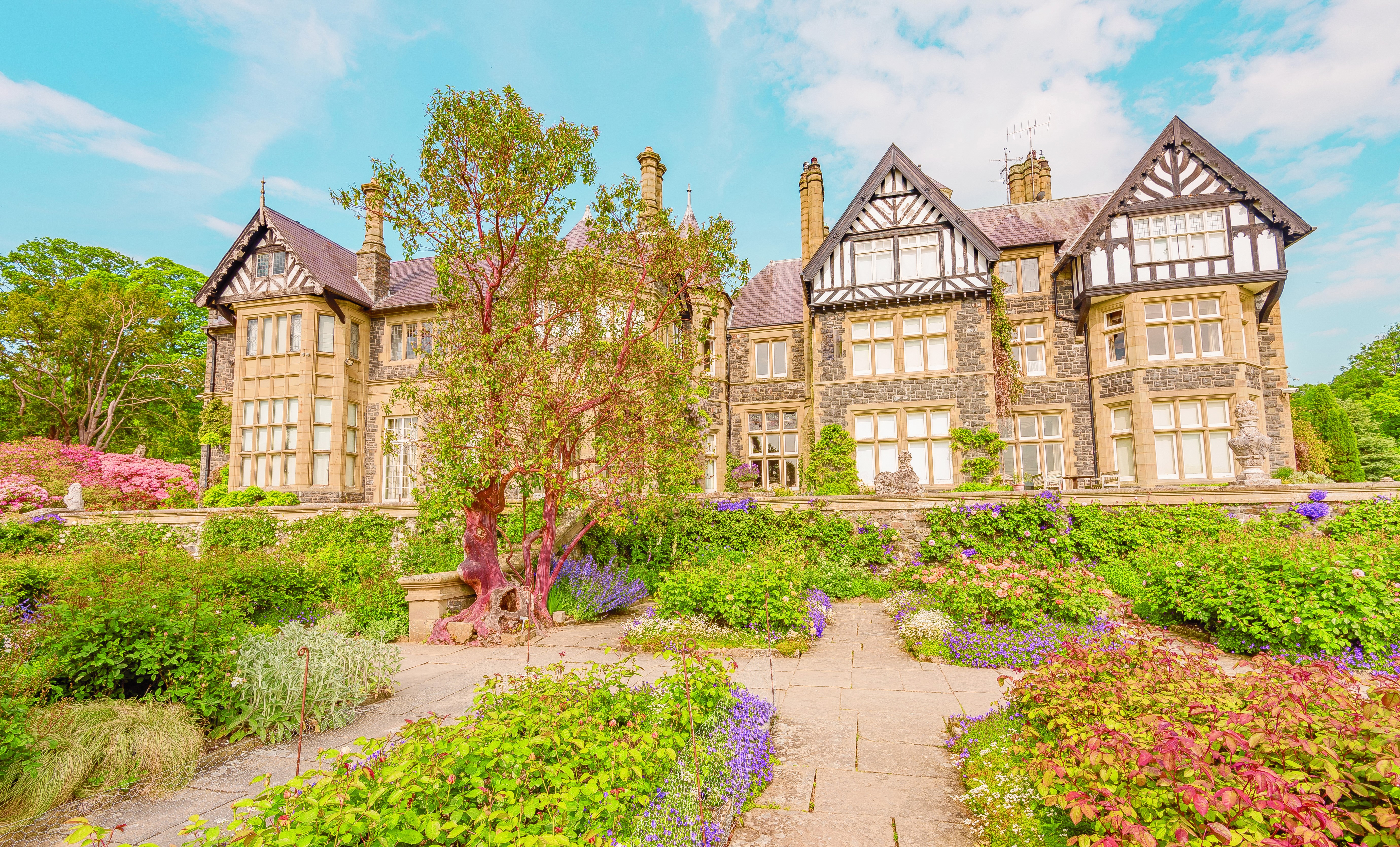 Graig Manor House and Gardens in Wales, United Kingdom HD Wallpaper