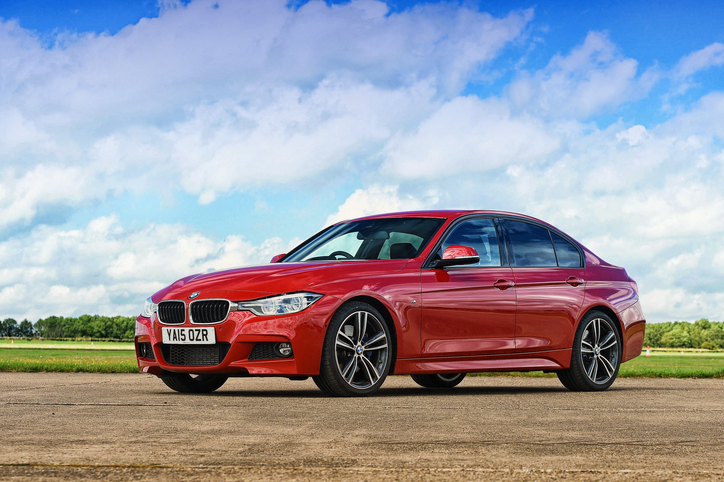 Red 2015 BMW 3-Series Sedan HD Wallpaper