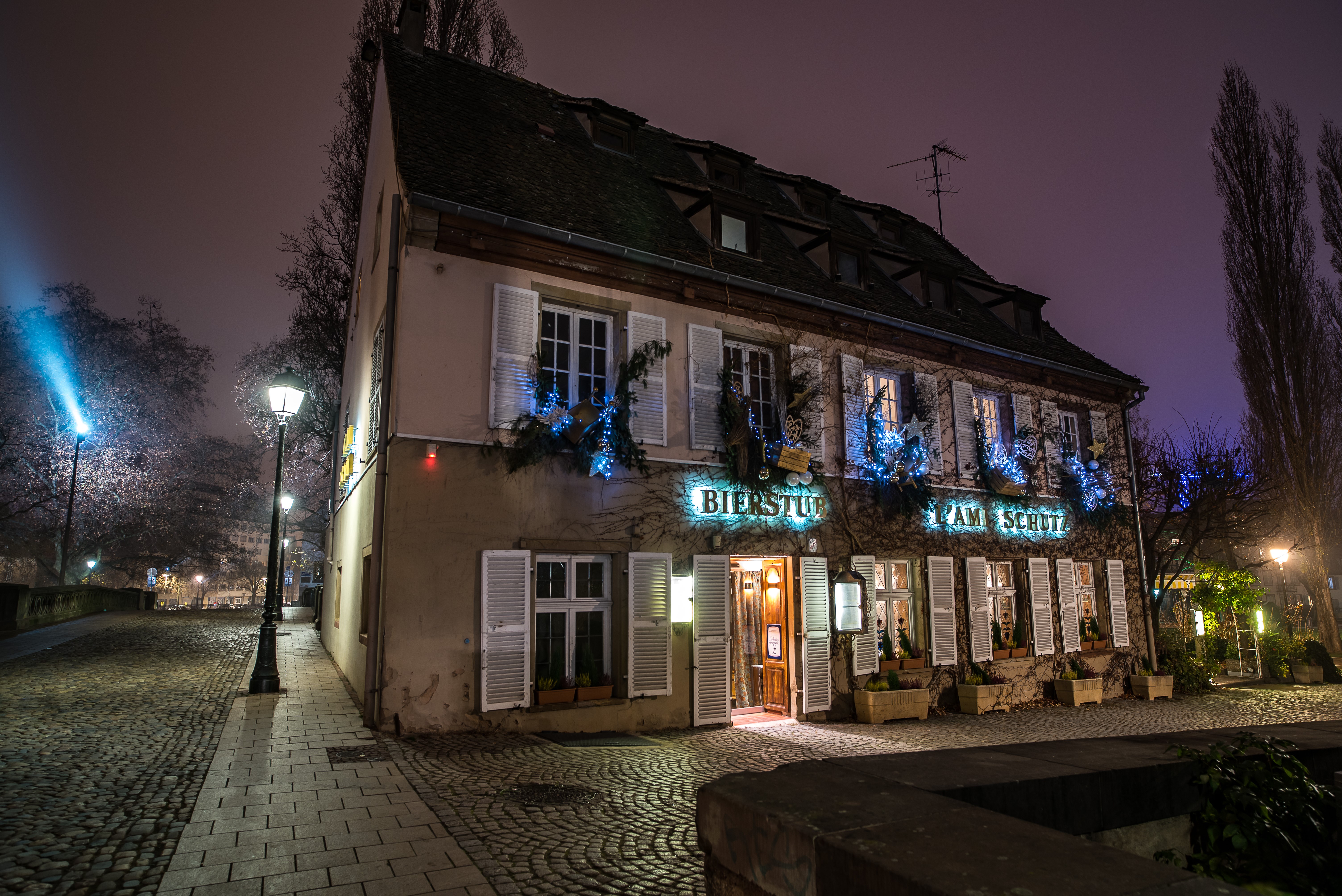 Bierstub am Schutz, Strasbourg, France, Evening HD Wallpaper