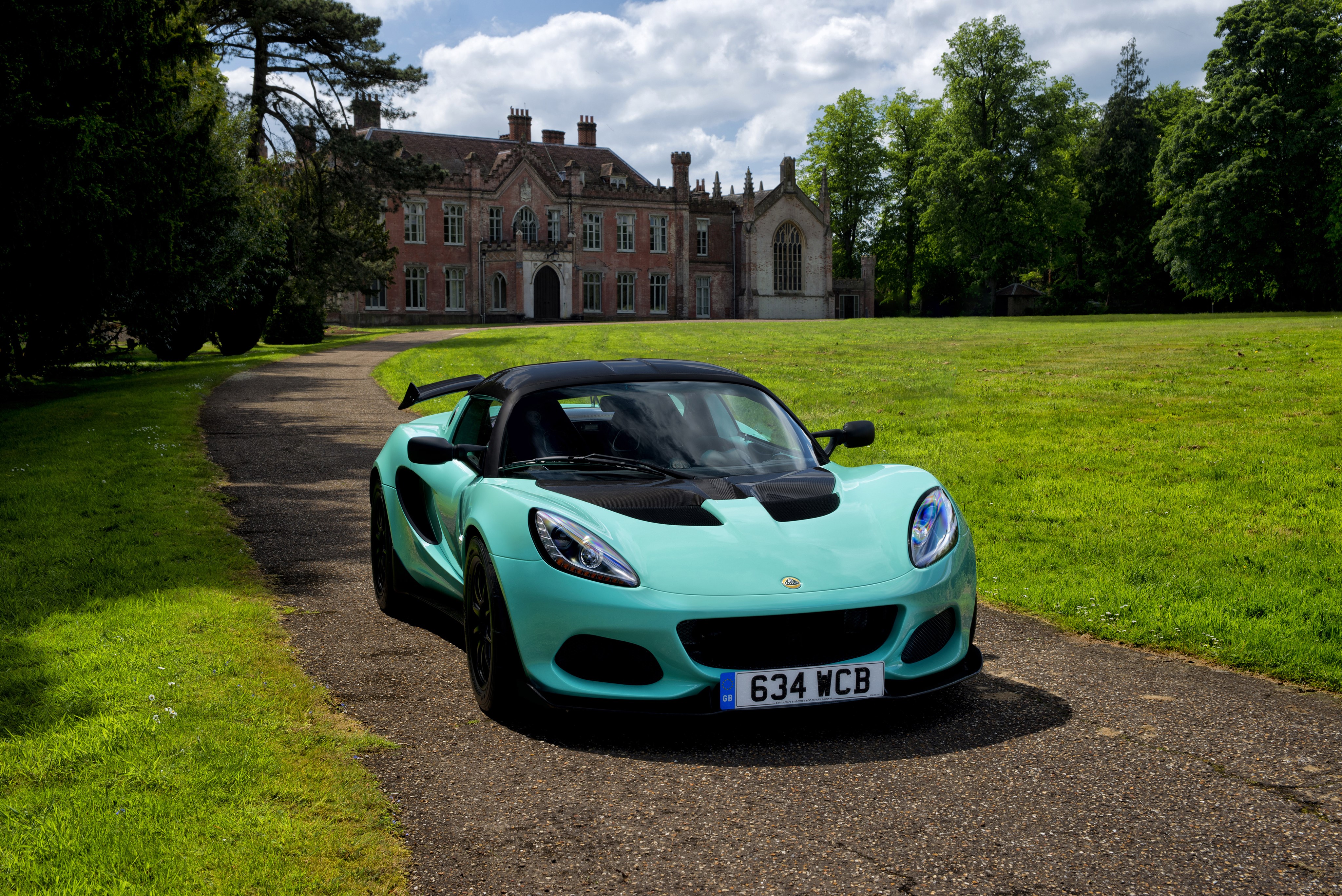 2017 Lotus Elise Cup 250 HD Wallpaper