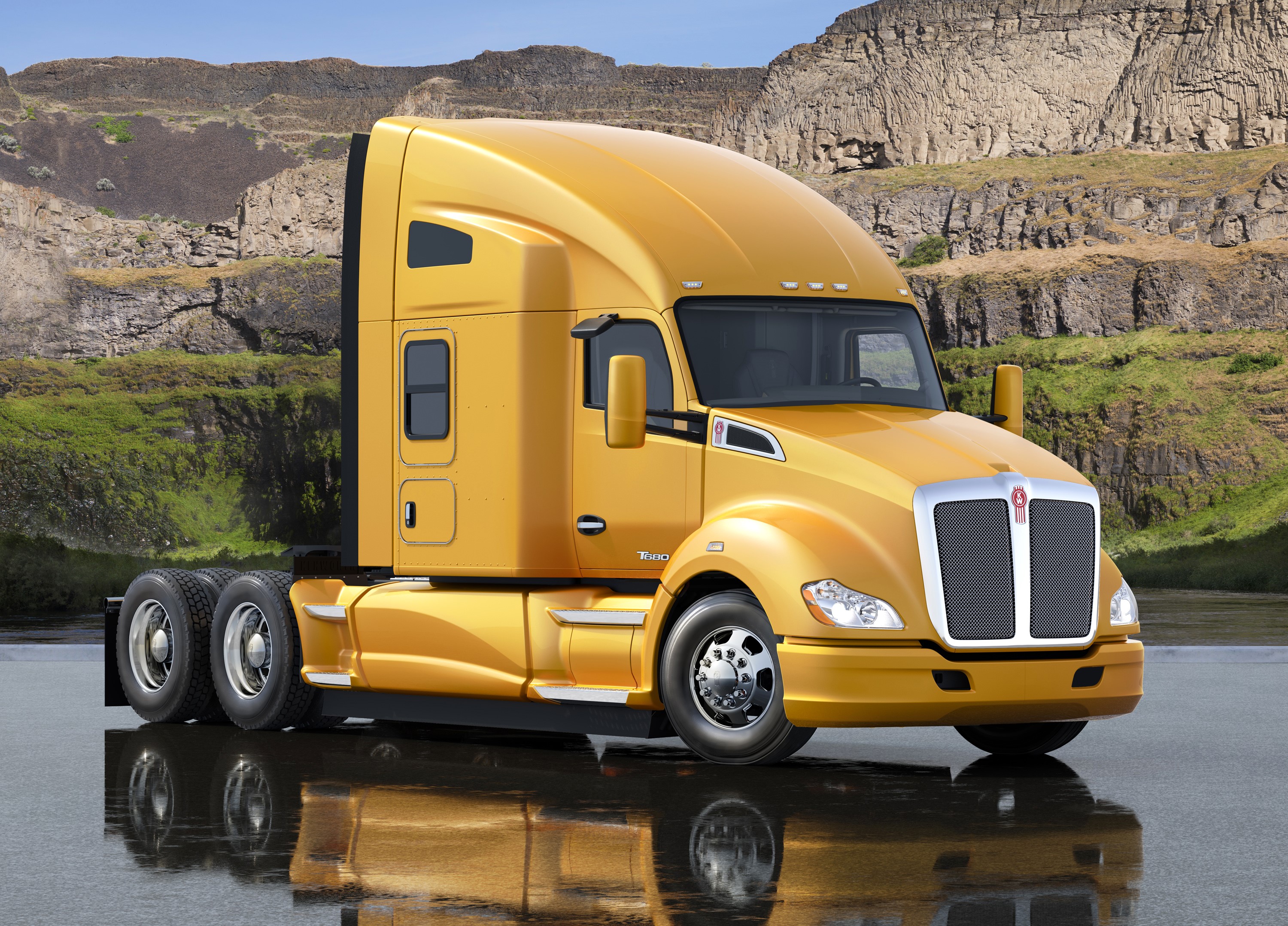Yellow Kenworth T680 Truck HD Wallpaper