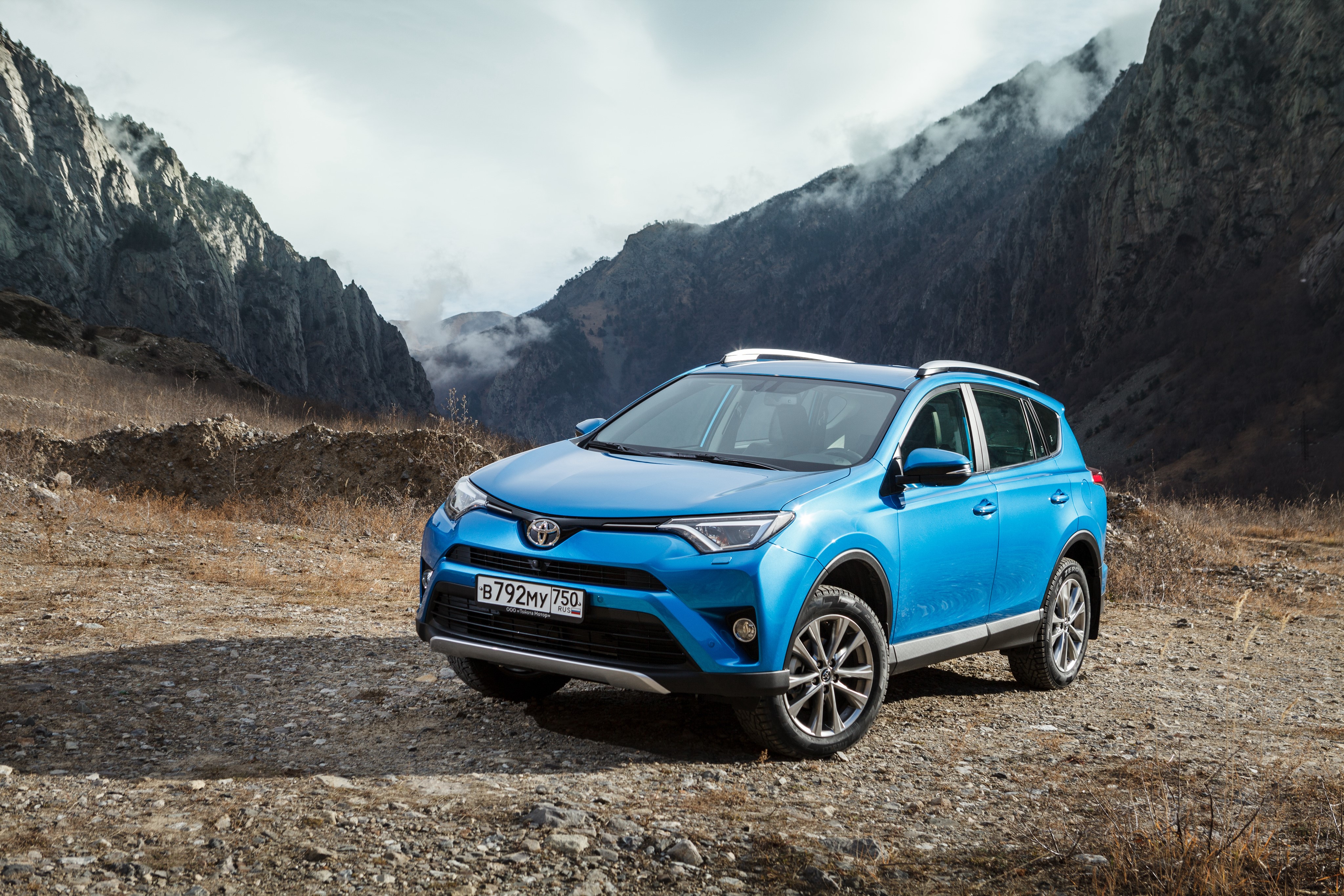 4K Toyota RAV4 Crossover in Mountains HD Wallpaper