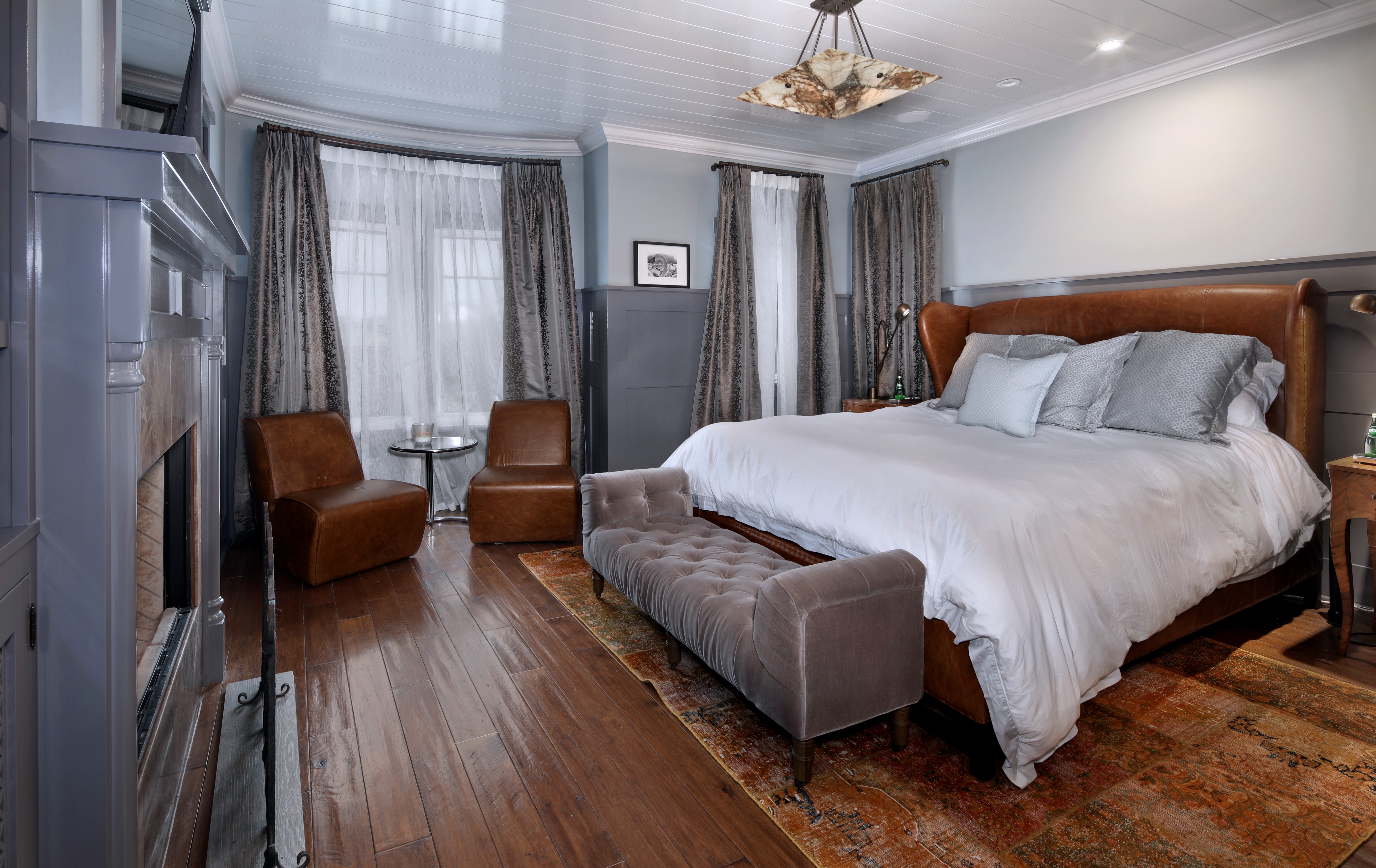 Bedroom Interior Design with Bed and Chandelier HD Wallpaper