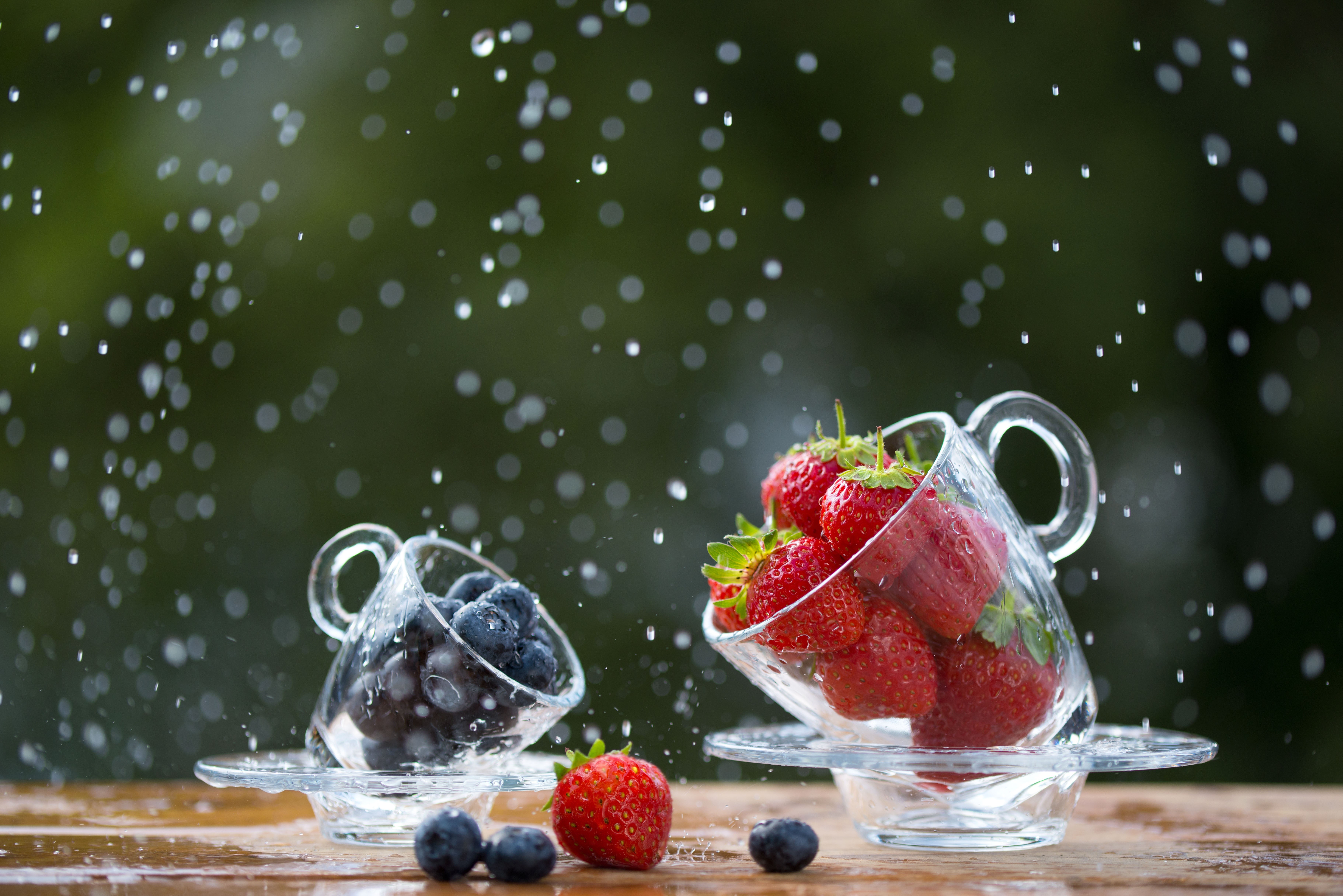Strawberries and Blueberries in Cups with Rain HD Wallpaper