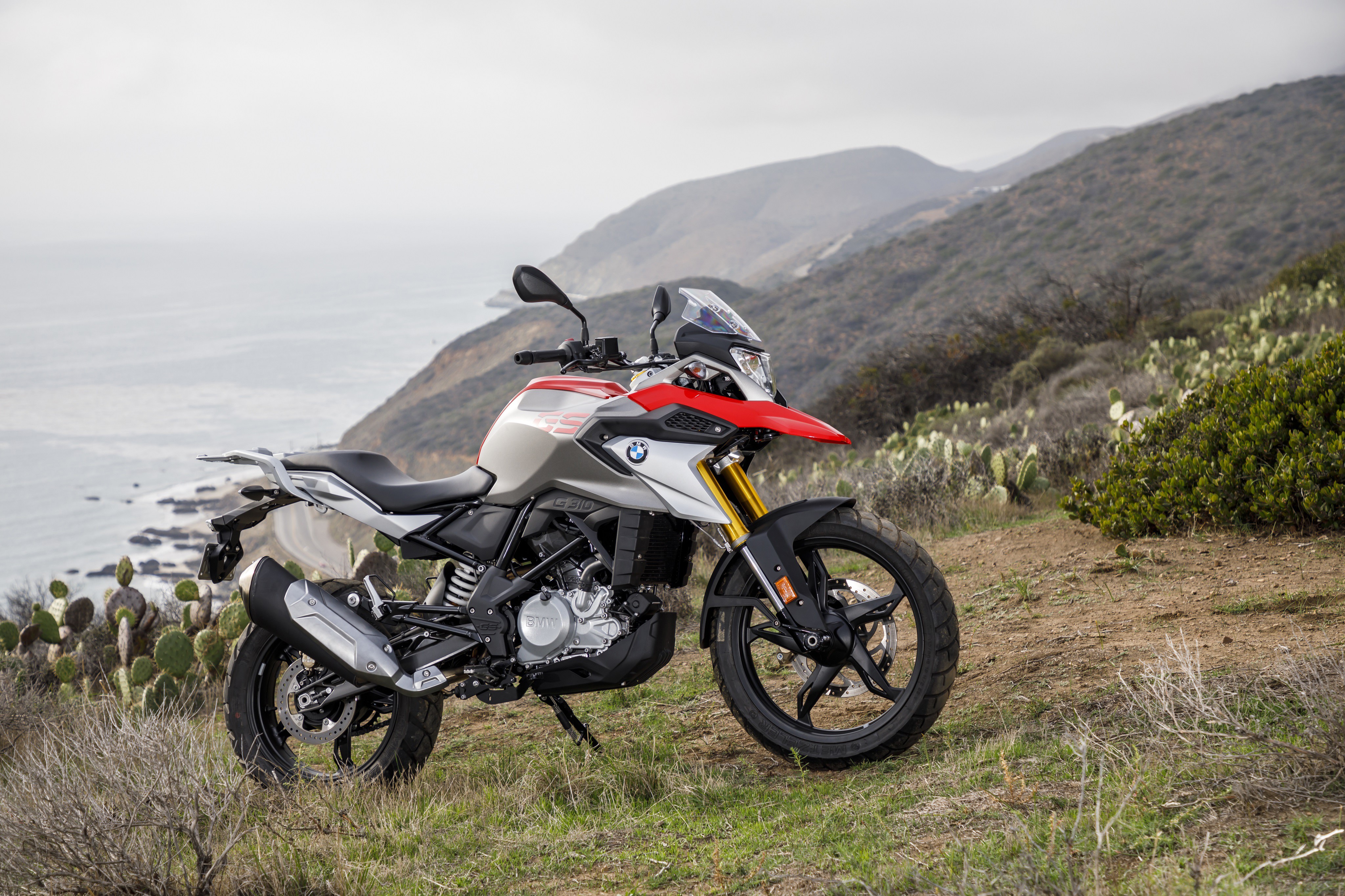 4K BMW 2017 G 310 GS Motorcycle HD Wallpaper
