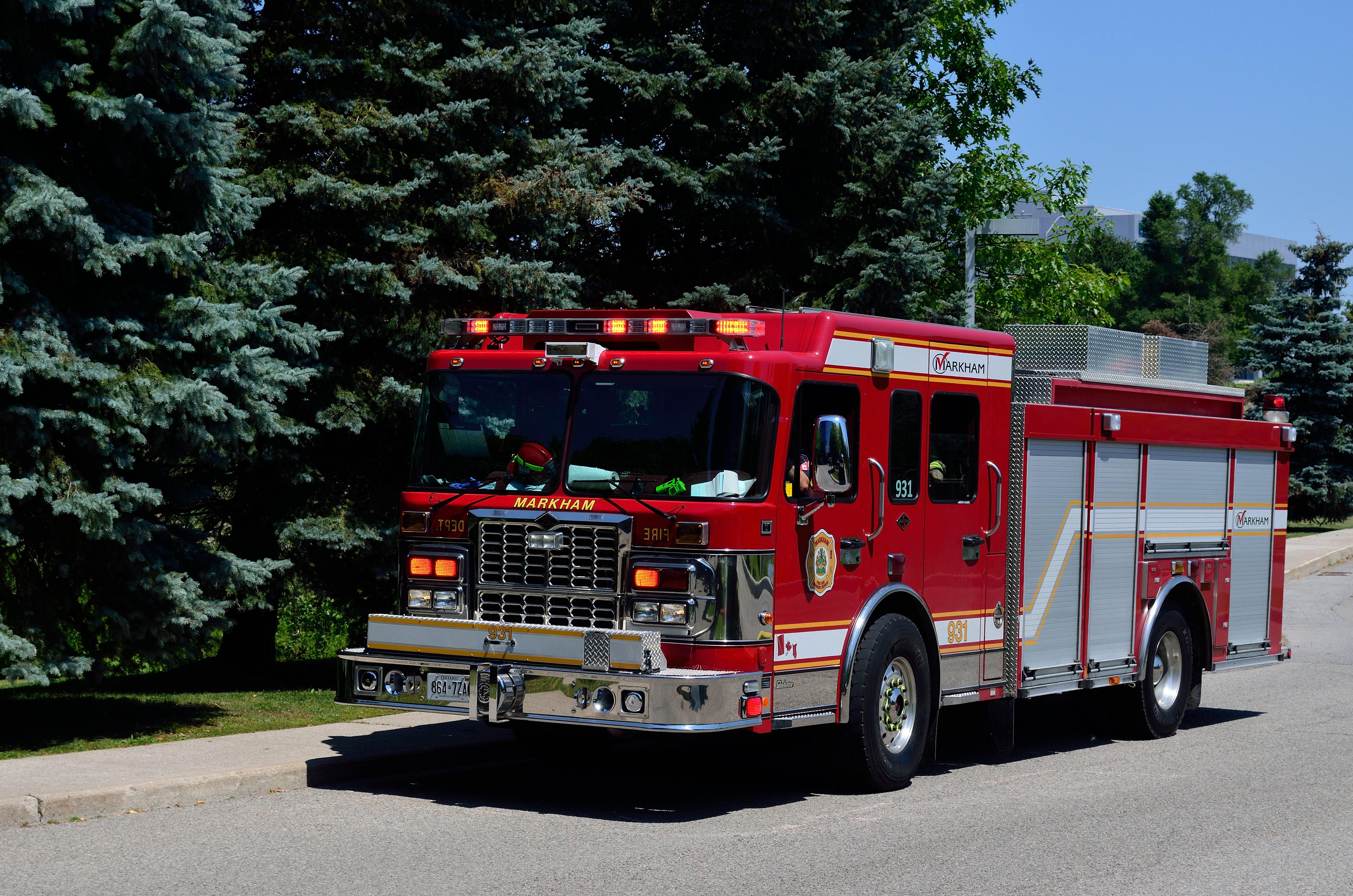 4K Spartan Gladiator Smeal Fire Engine HD Wallpaper