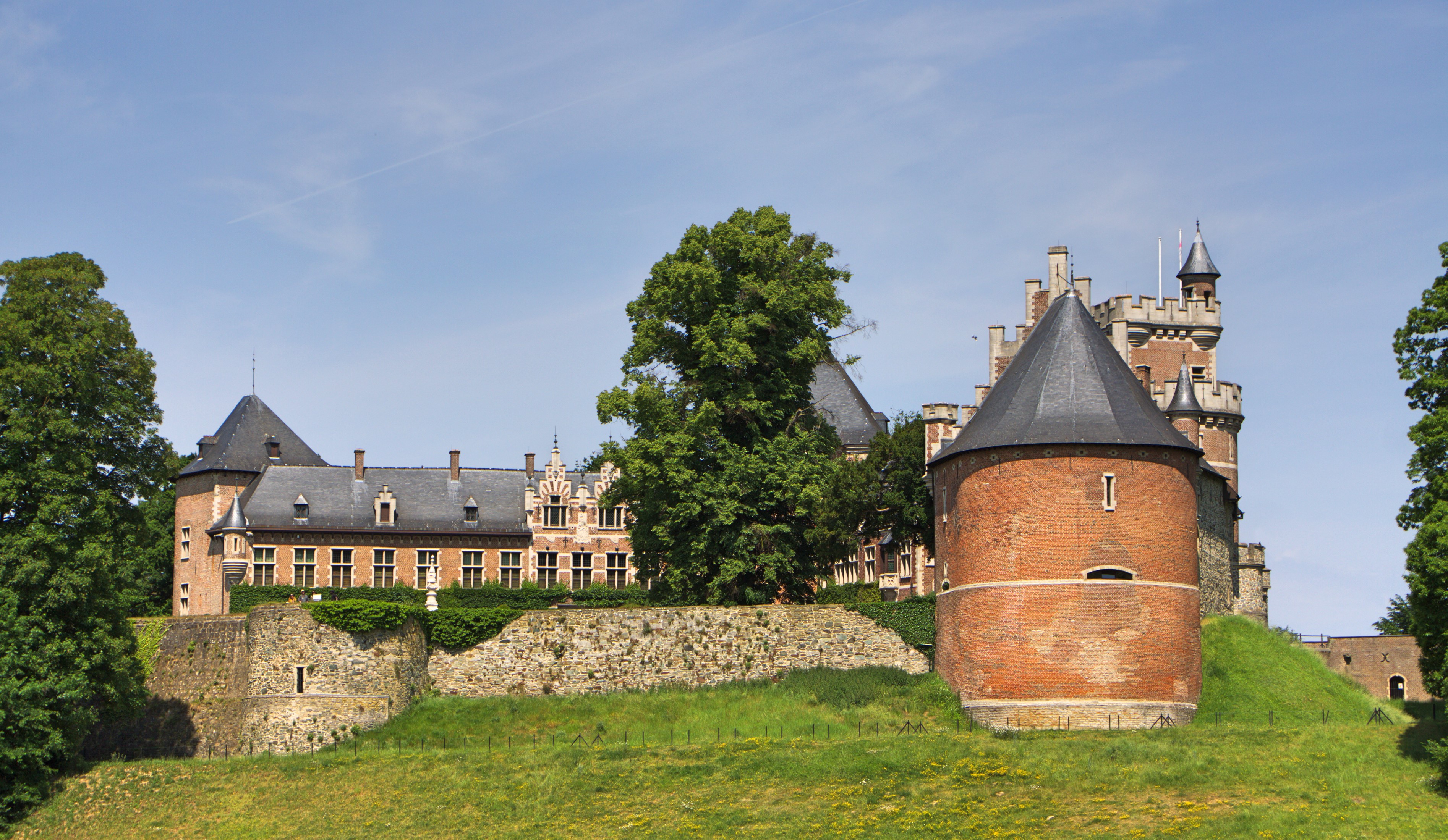 Gaasbeek Castle, Belgium HD Wallpaper
