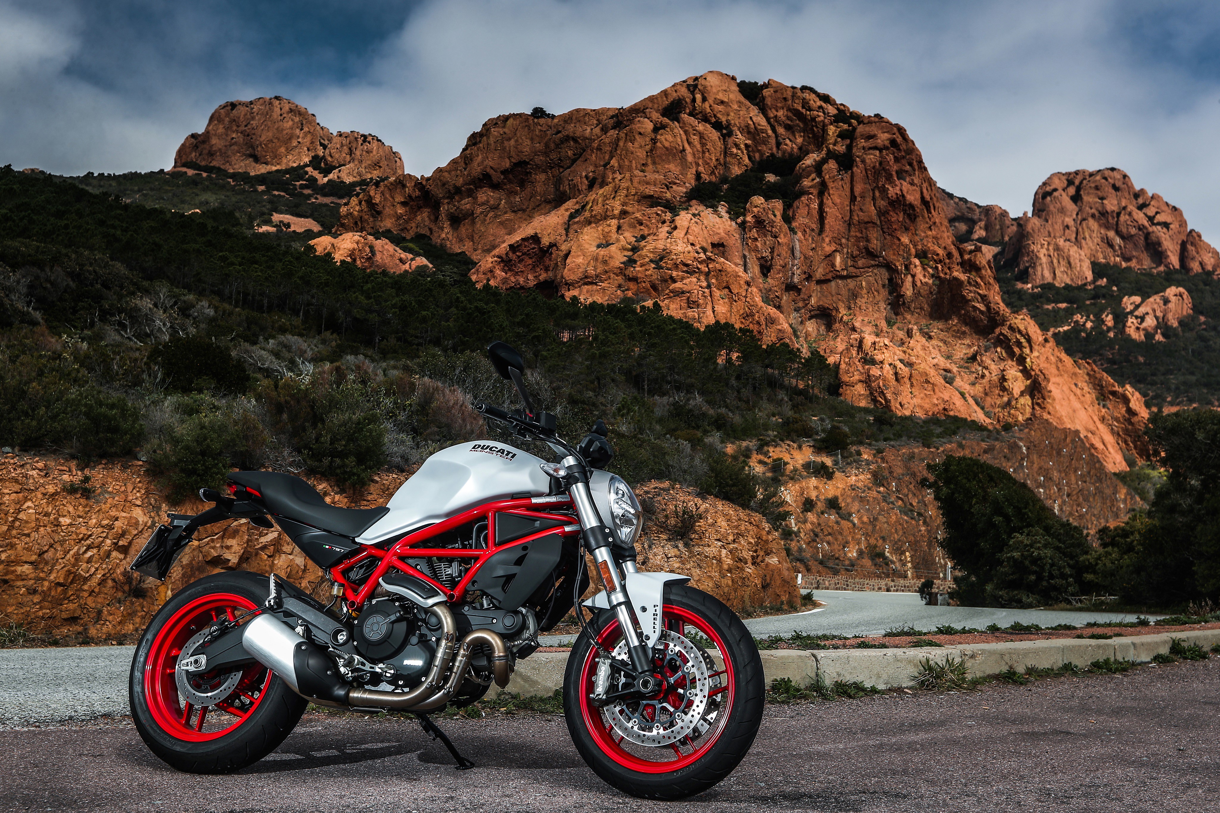 Ducati 2017 Monster 797 Motorcycle HD Wallpaper
