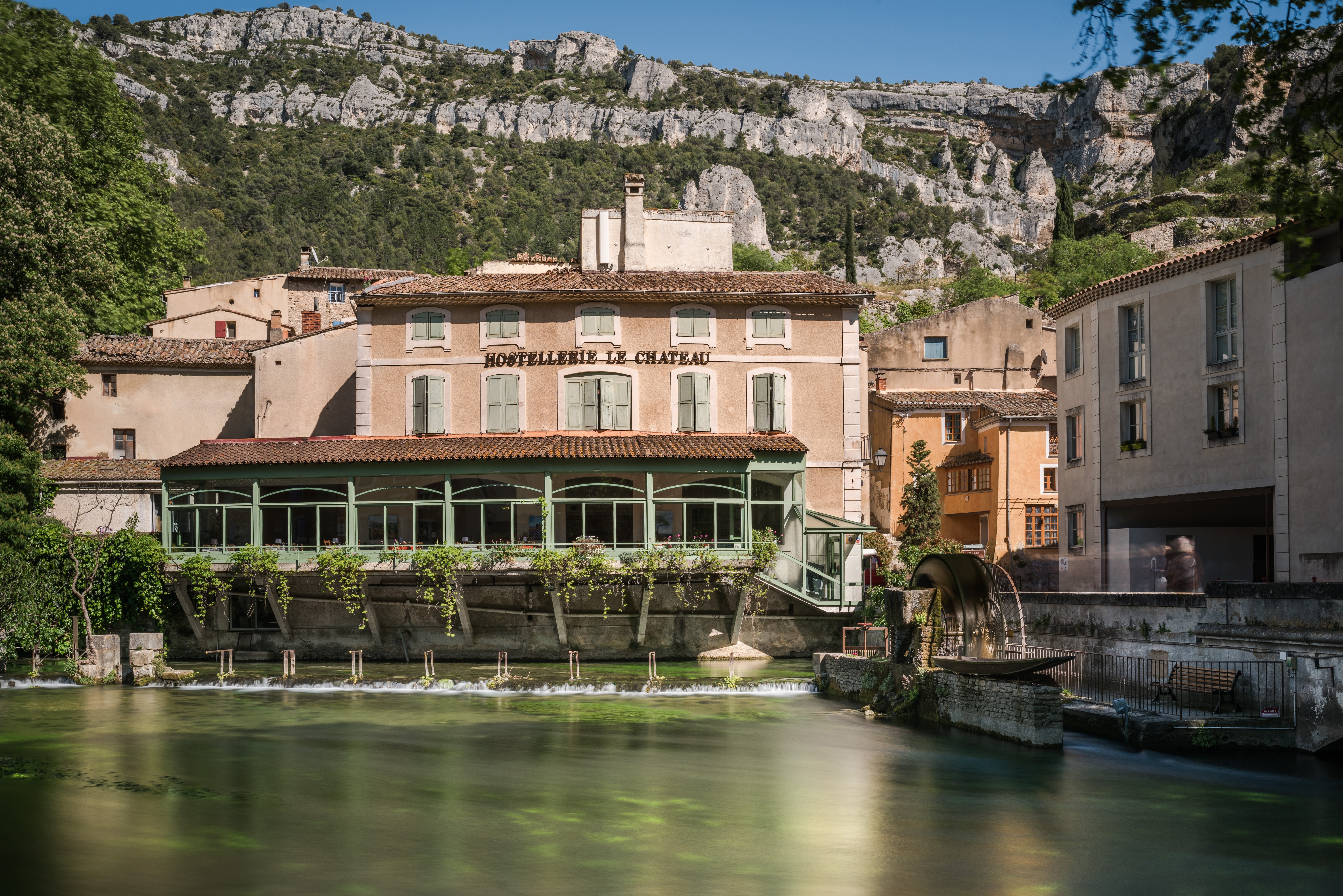 Hostellerie Le Chateau in Fontaine de Vaucluse, France HD Wallpaper