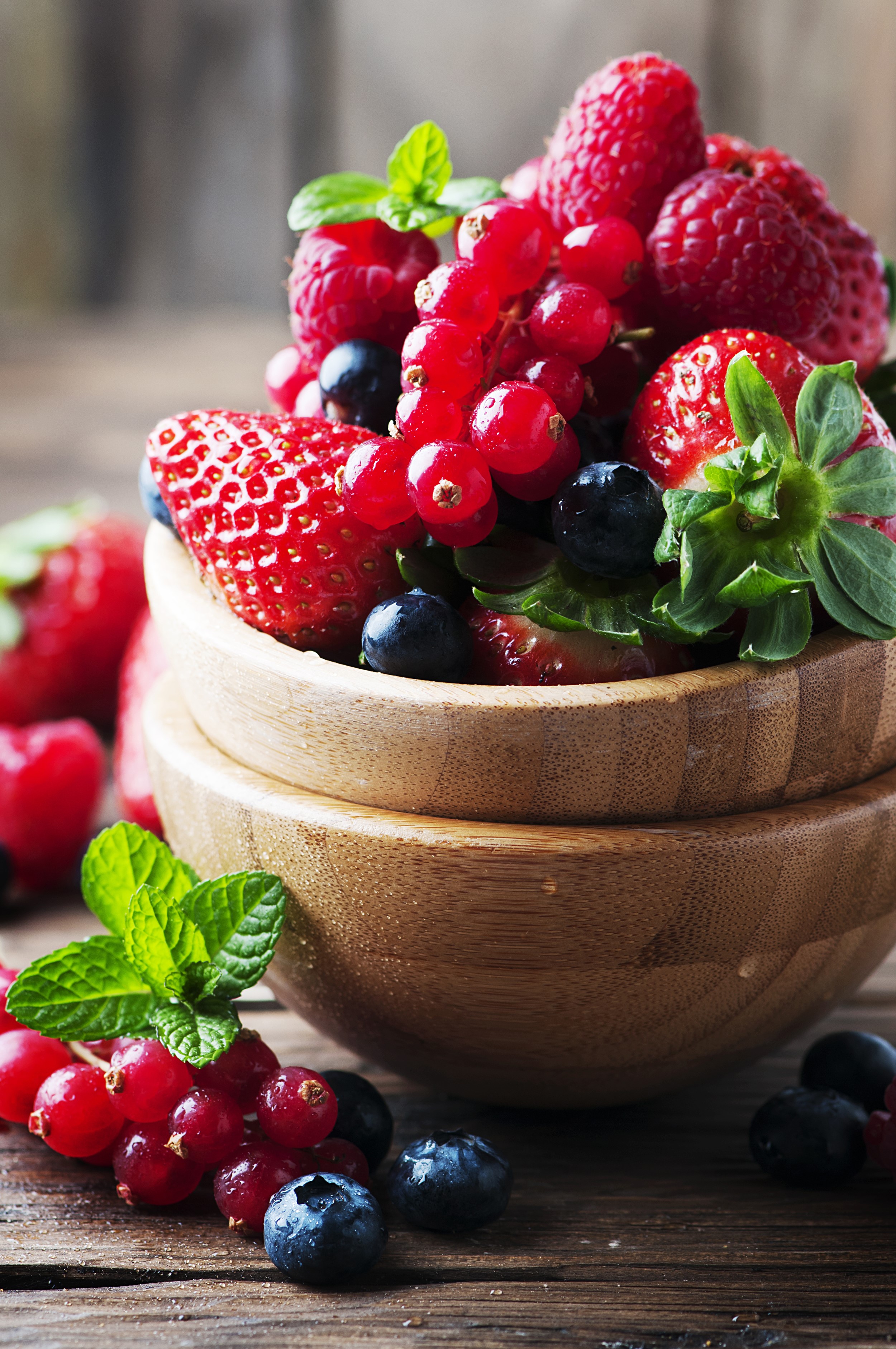 Fresh berries in wooden bowls HD Phone Wallpaper