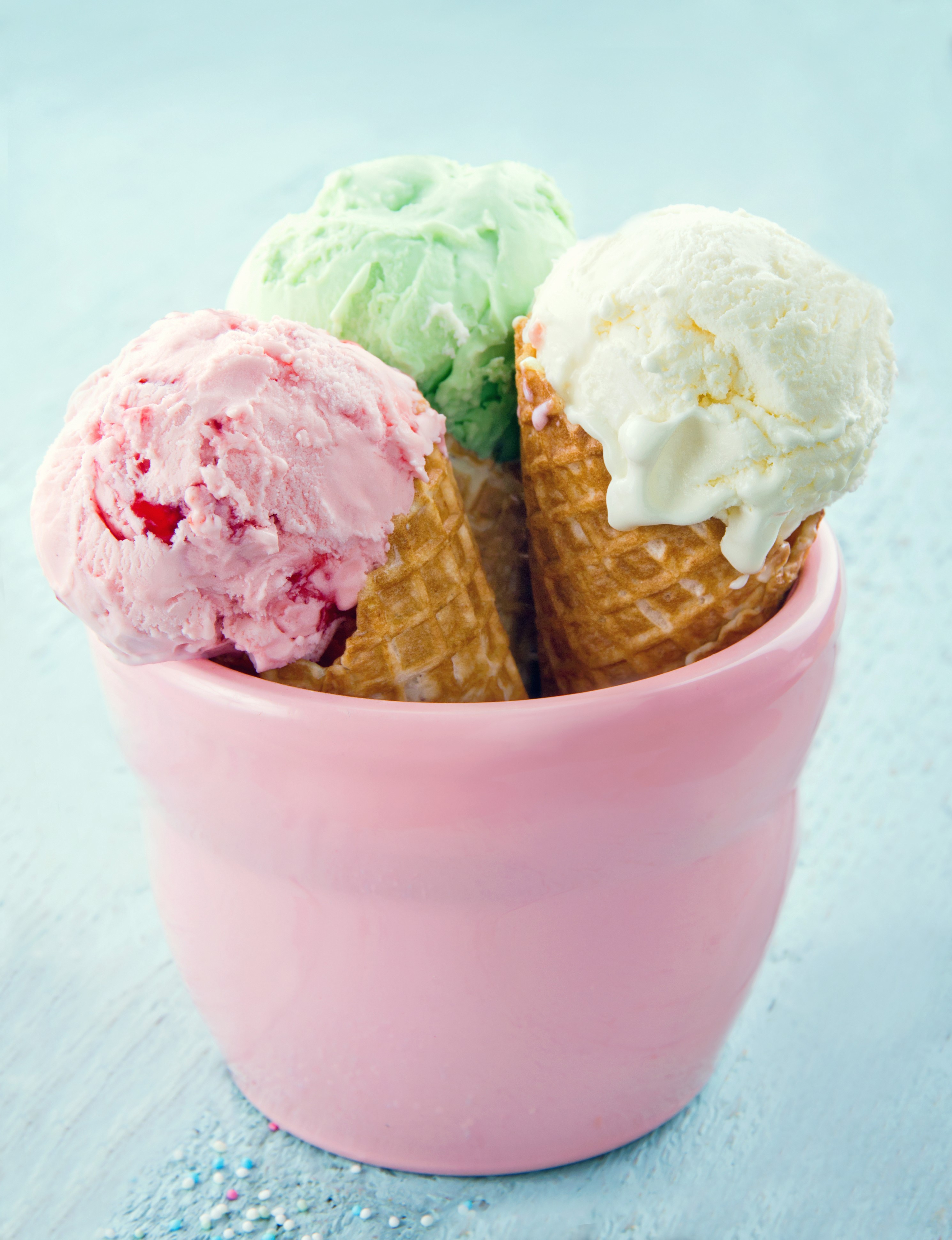 Three ice cream cones in a pink pot HD Phone Wallpaper