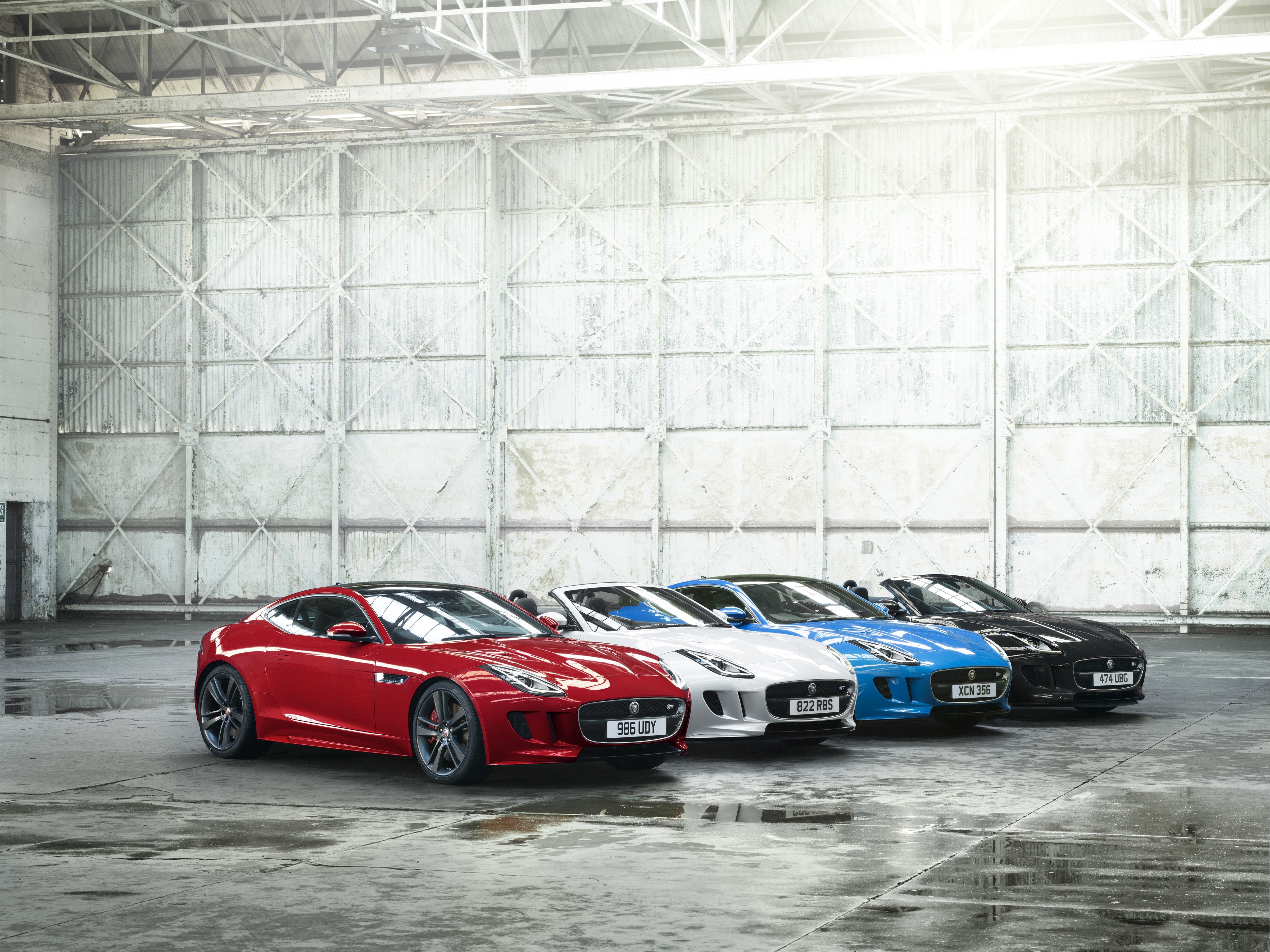 Jaguar F-Type British Design Edition cars in a warehouse HD Wallpaper