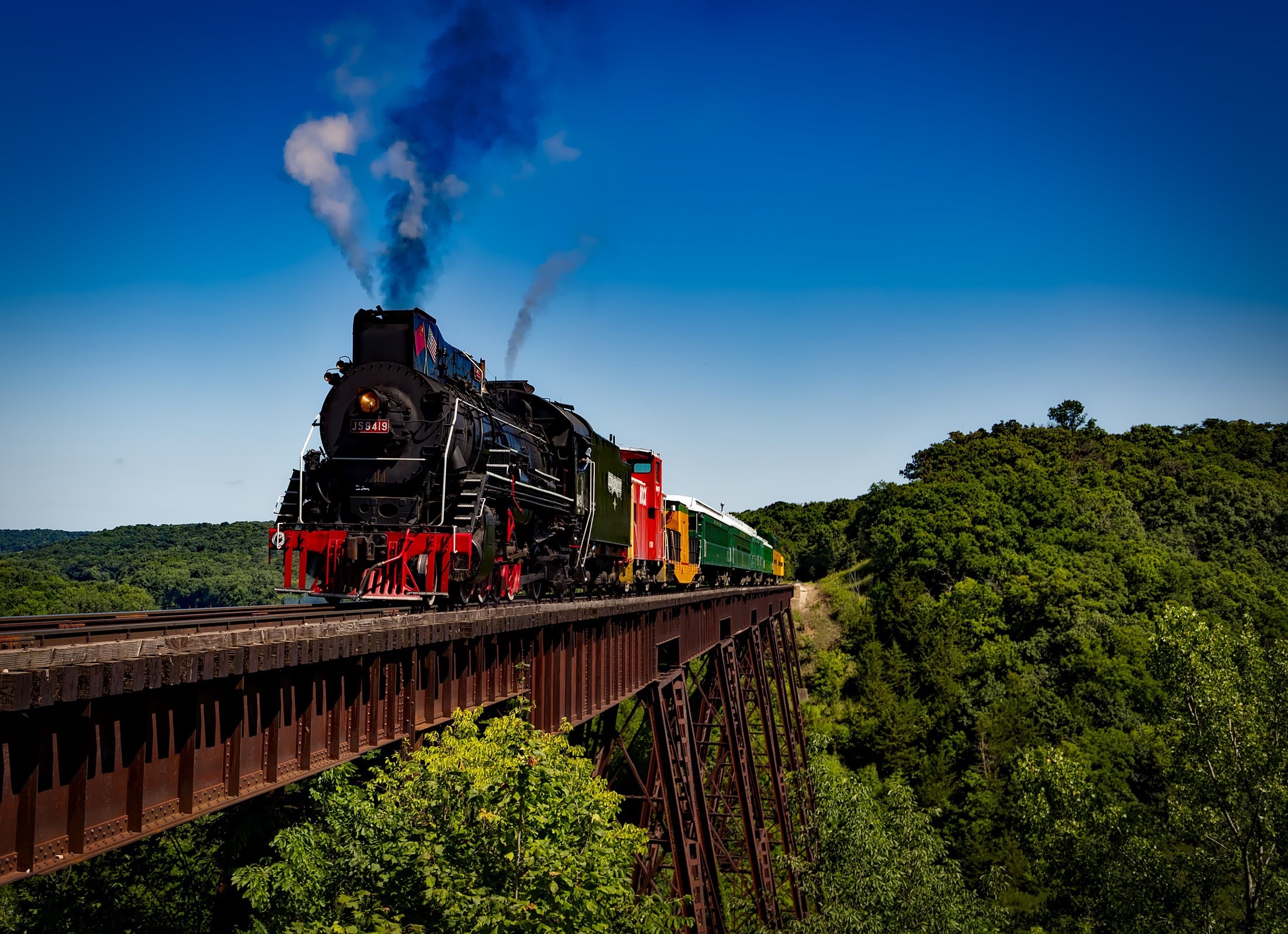 Steam Train on a Bridge HD Wallpaper